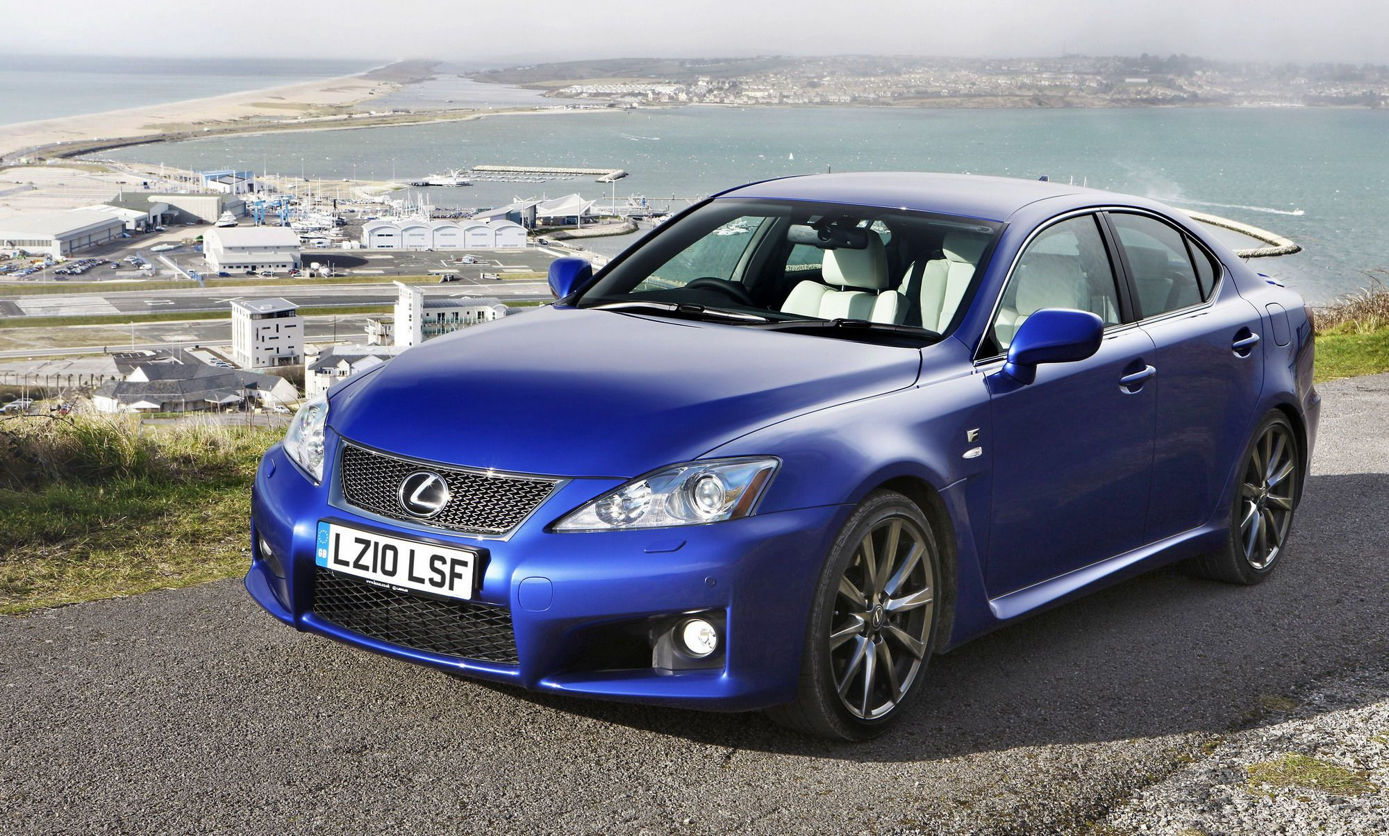 Wallpaper #7QMuYpMBpyOg8YnER9FE190 2011 Lexus is F Top Speed