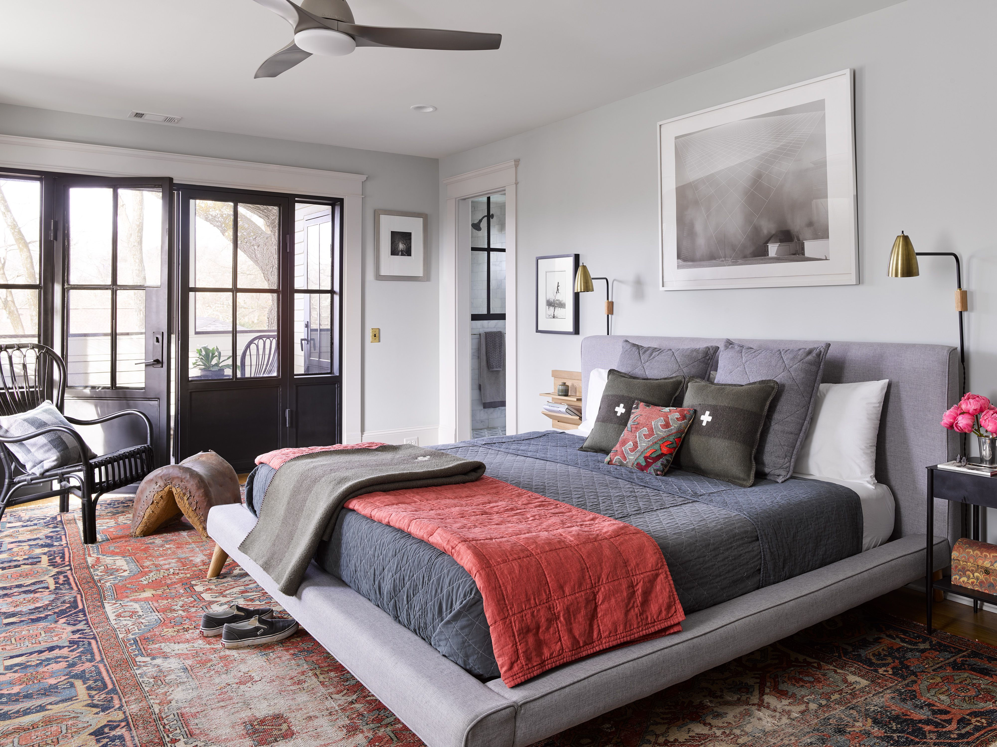 Wallpaper #MLjcjJIBJvJKYCmEKNQN51 12 Gray Bedroom Ideas for a Relaxing Retreat