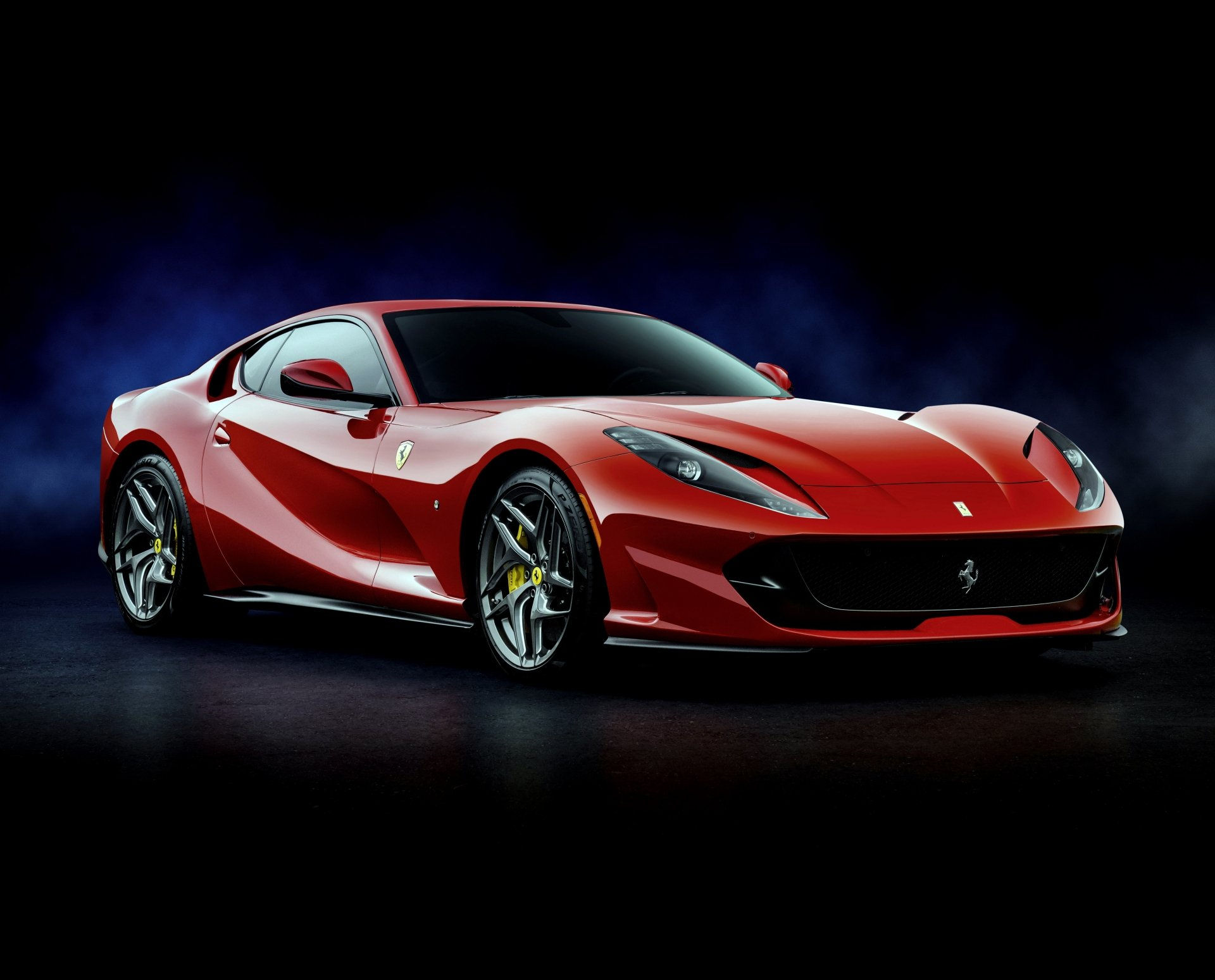 Wallpaper #kkWXlI4B7YBJg1BVcJ8s38 Vehicles Ferrari 812 Superfast 4K Ultra HD Wallpaper