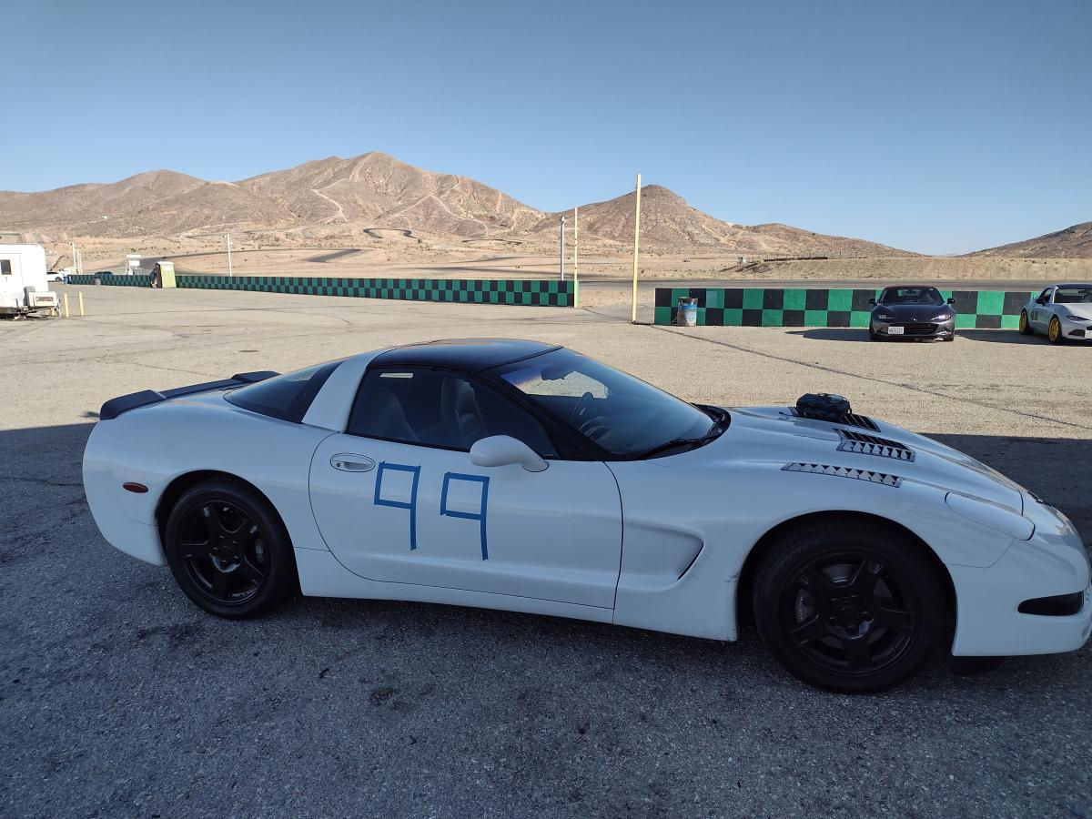 Wallpaper #52cXBZMBSpphPi3-zrrm7 1999 C5 Corvette Track Day 1 Tracking a Stock 1999 C5 Corvette