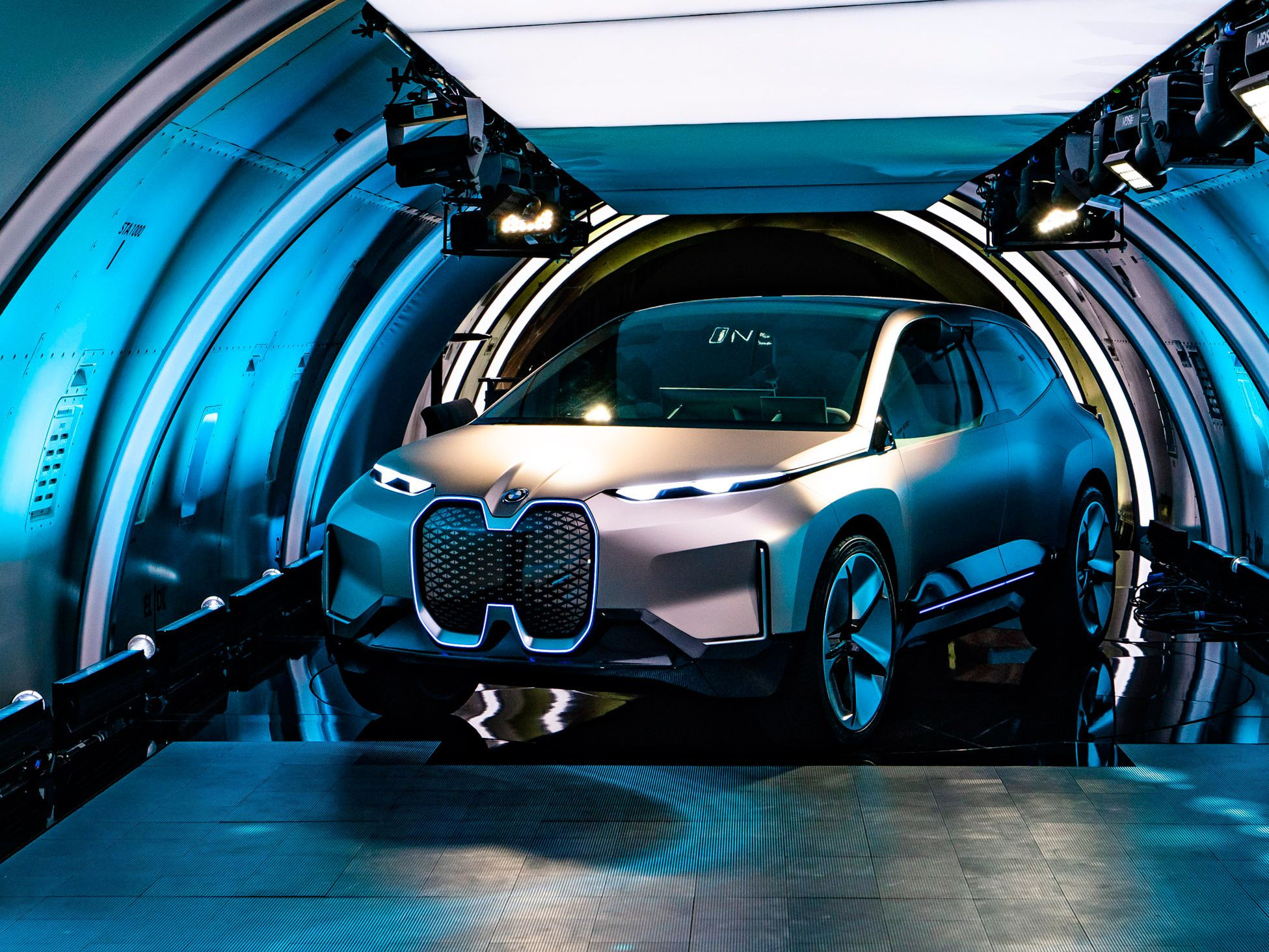 Wallpaper #131A8Y4Bnwiau_P6SAhU32 Bmws Vision Inext SUV Concept Sets a New Electric Course Wired