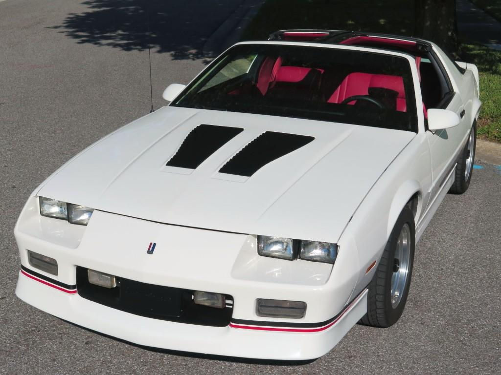 Wallpaper #GmfDBZMBSpphPi3-yr5s85 1989 Chevrolet Camaro Iroc Z T Top for Sale