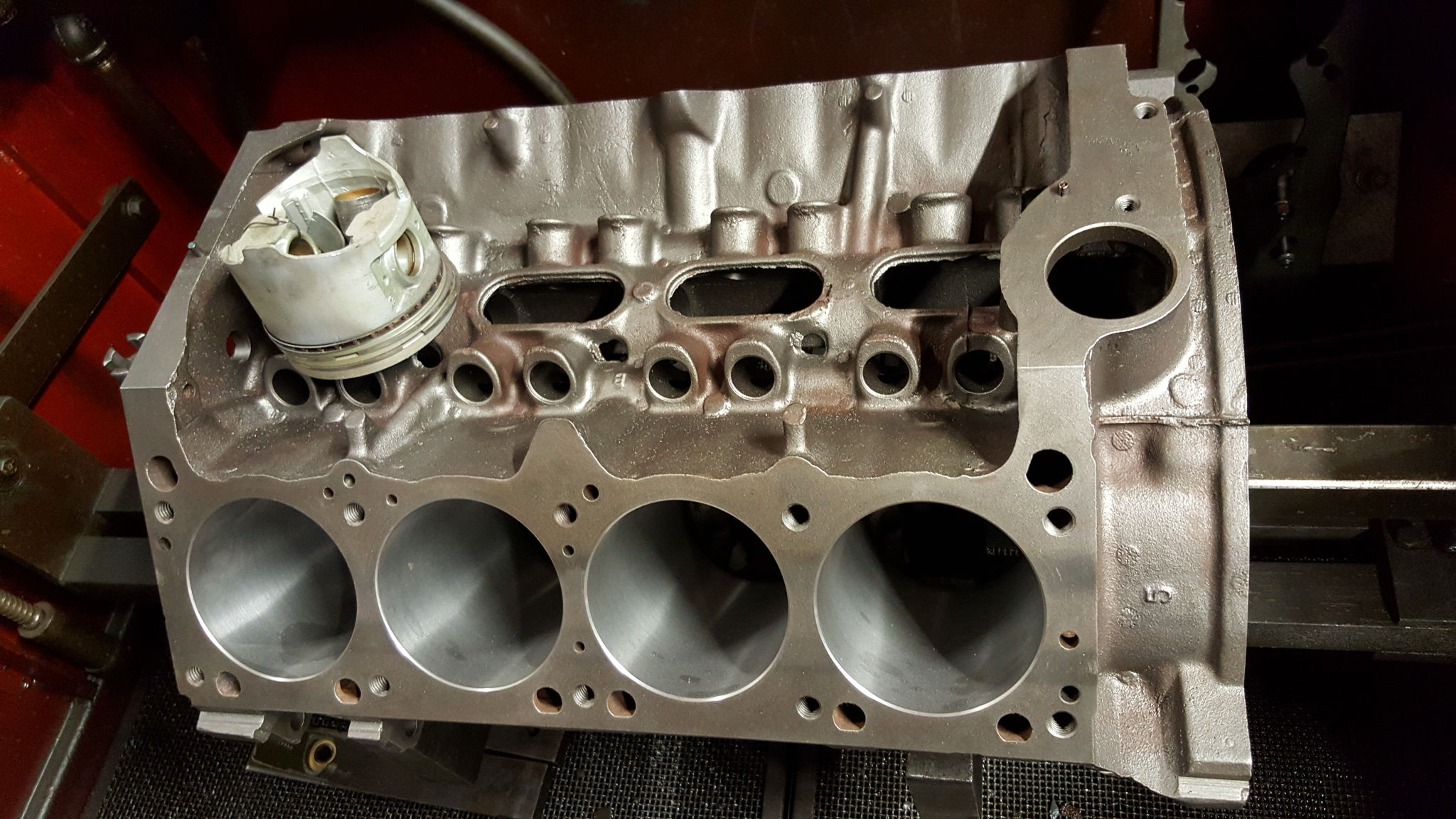 Wallpaper #p2duAZMBSpphPi3-HqrJ304 Chrysler Dodge 318 V8 Cast Iron Cylinder Block Bore and Hone with