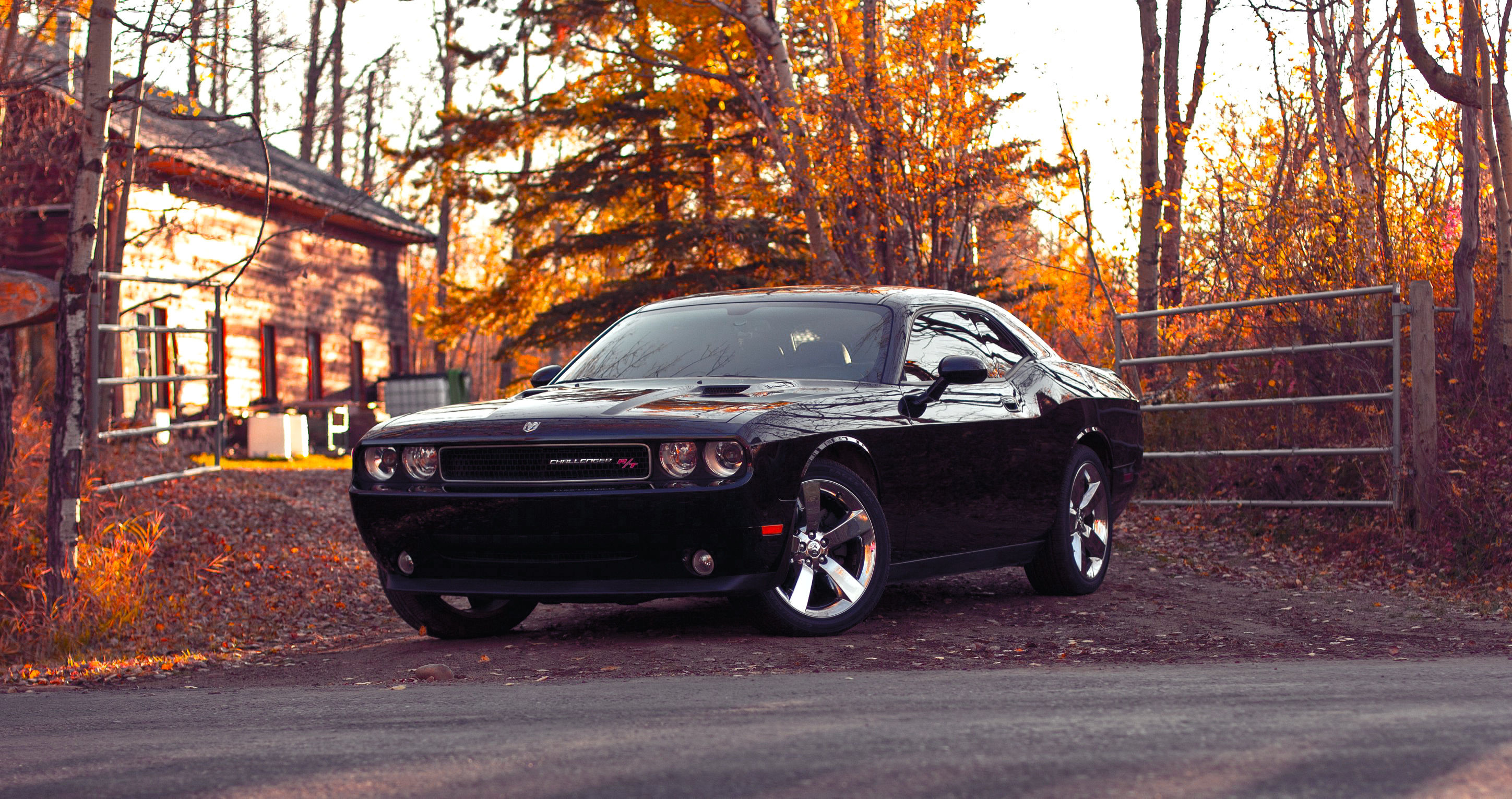 Wallpaper #rWgUHJMBSpphPi3-8SFd162 Road Cars Autumn House Supercar Wallpaper 108658 2897x1531px