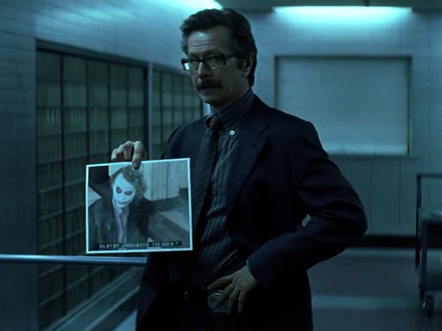 Wallpaper #ru_eSpMBMN-XEVvV9jmm74 The Dark Knight Riddler Easter Egg