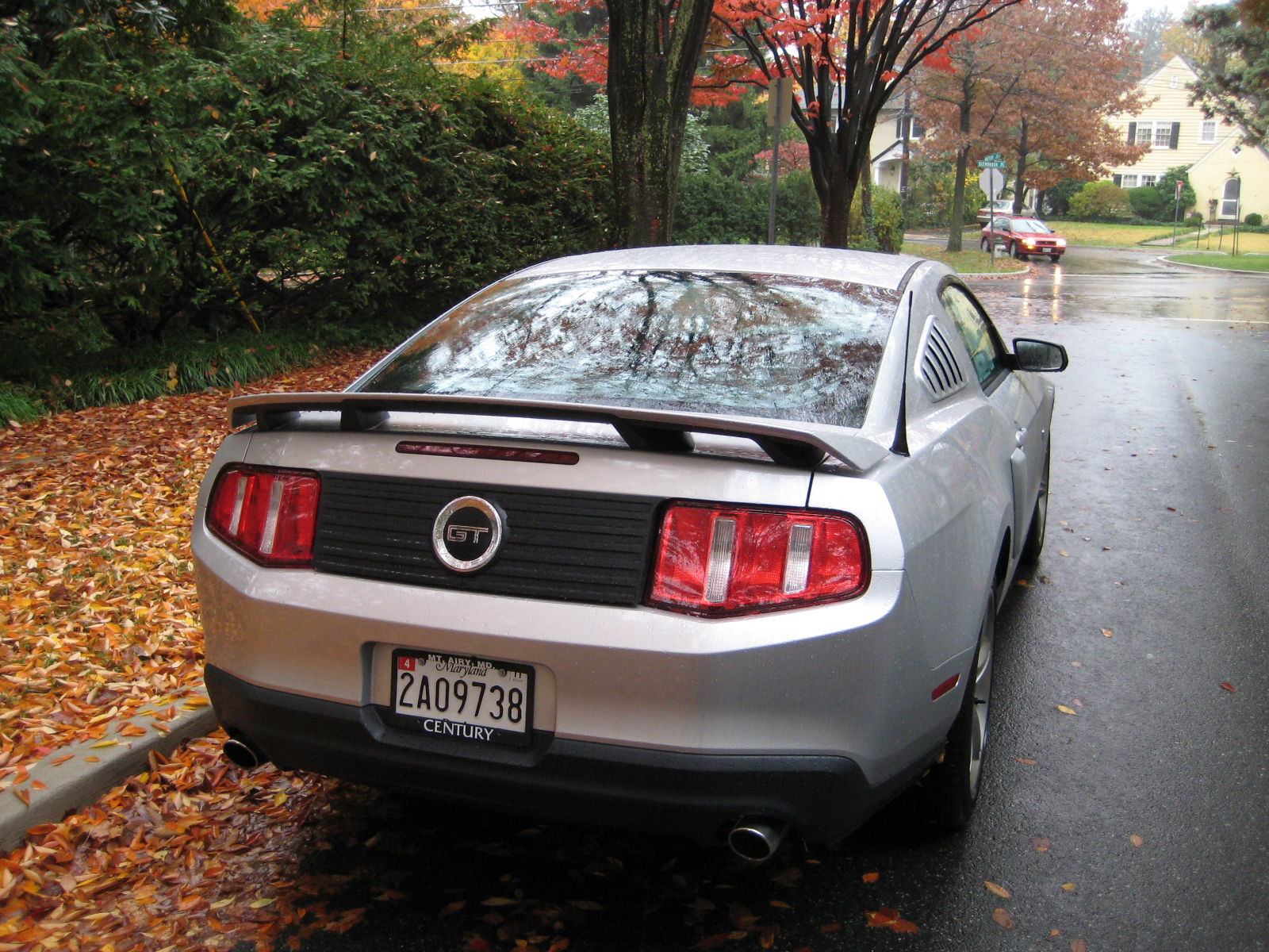 Wallpaper #12jpFZMBSpphPi3-lglt84 Review 2010 Ford Mustang GT