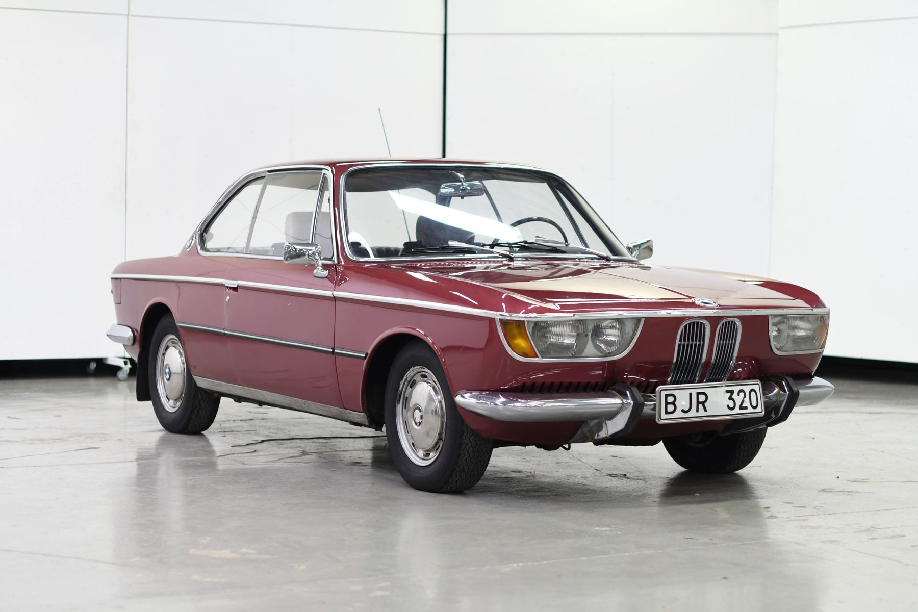 Wallpaper #xBnOBo8BtGB6xQ78IVQd21 BMW 2000 Cs 20 1967 on Bilweb Auctions