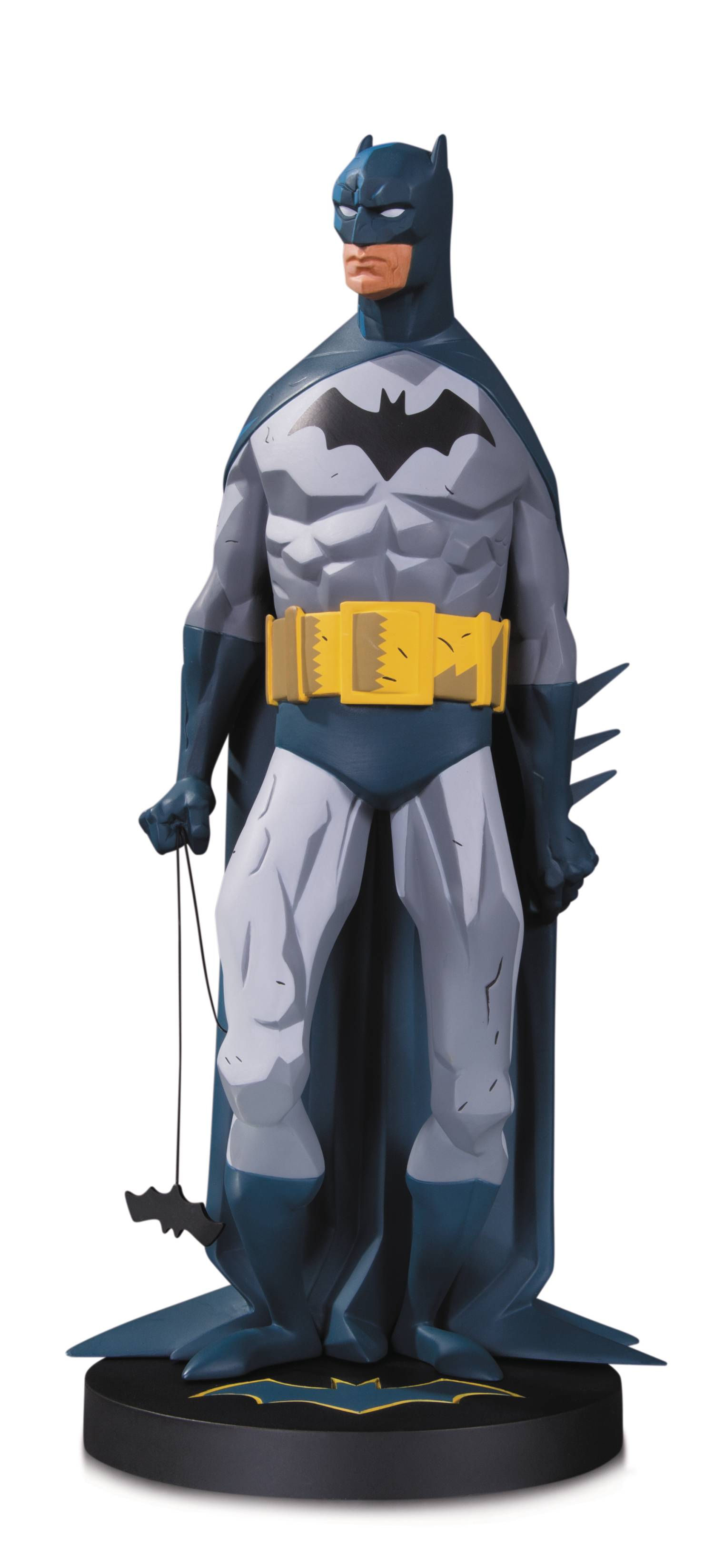 Wallpaper #nkIvPZMBOBpx0NhmCsP7157 DC Designer Series Batman by Mike Mignola Statue