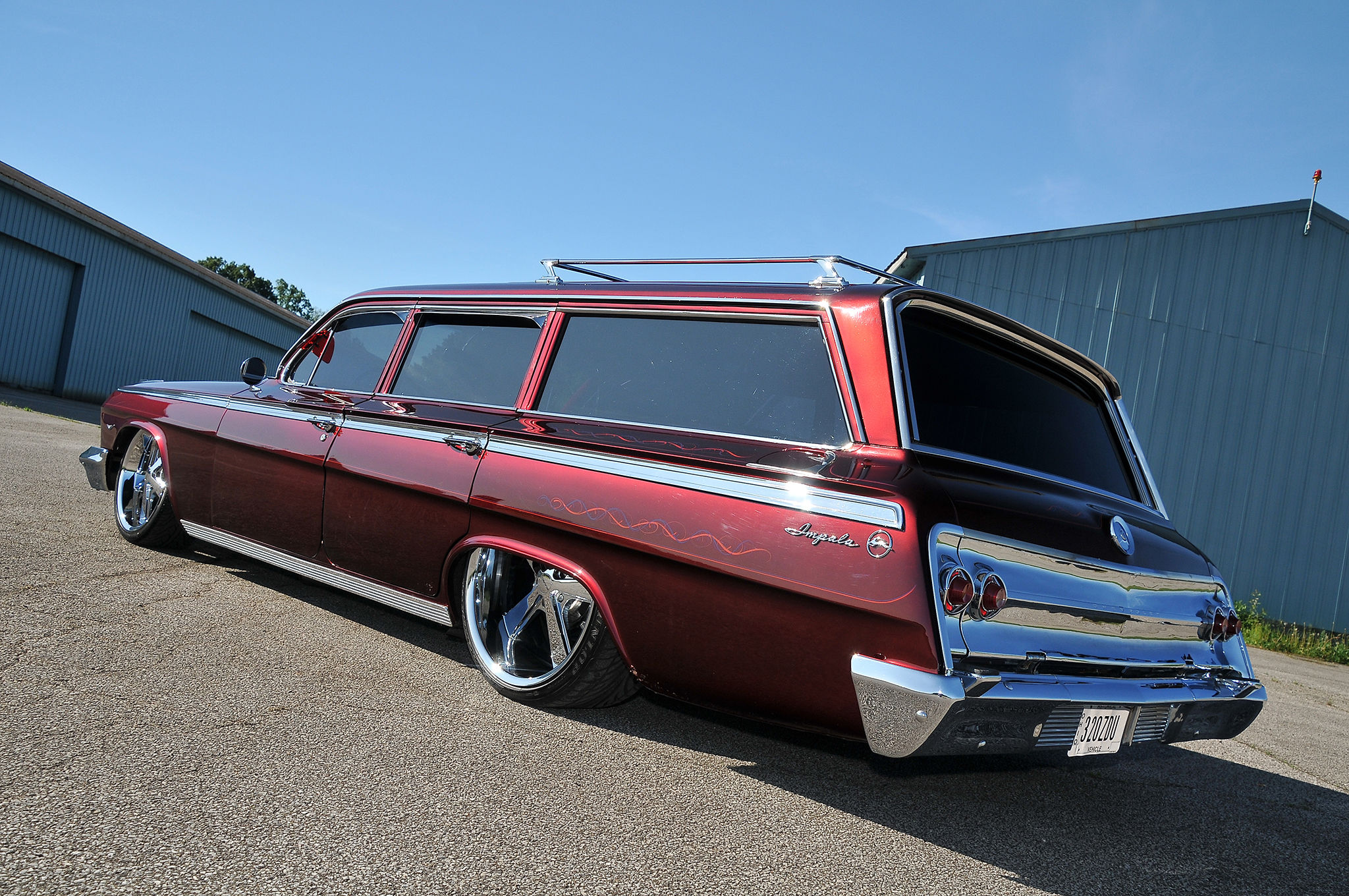 Wallpaper #-mdLEpMBSpphPi3-0_pt323 1962 Chevy Impala Wagon on Air