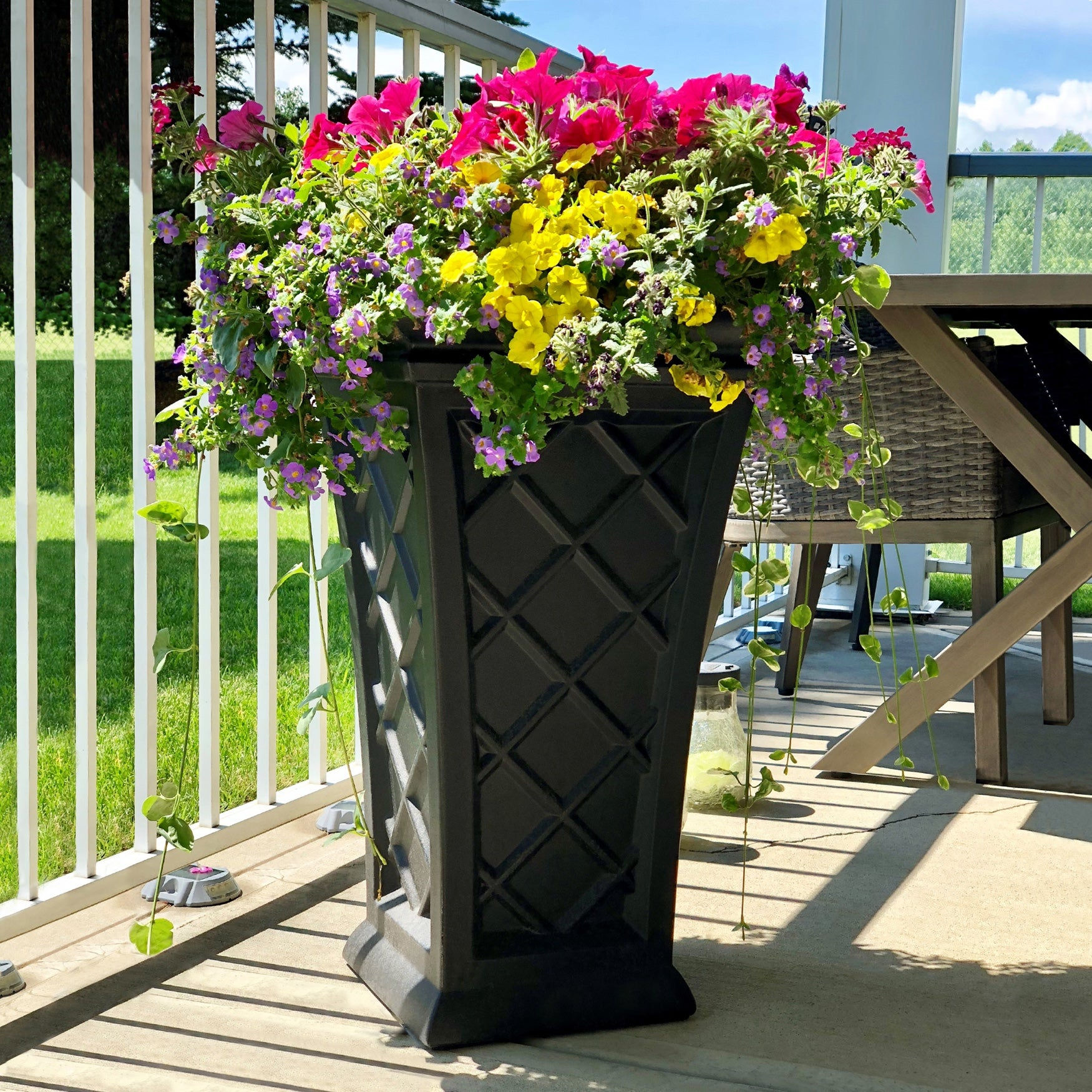Wallpaper #CA3B8 Unique Outdoor Planters for Your Garden Homesfeed