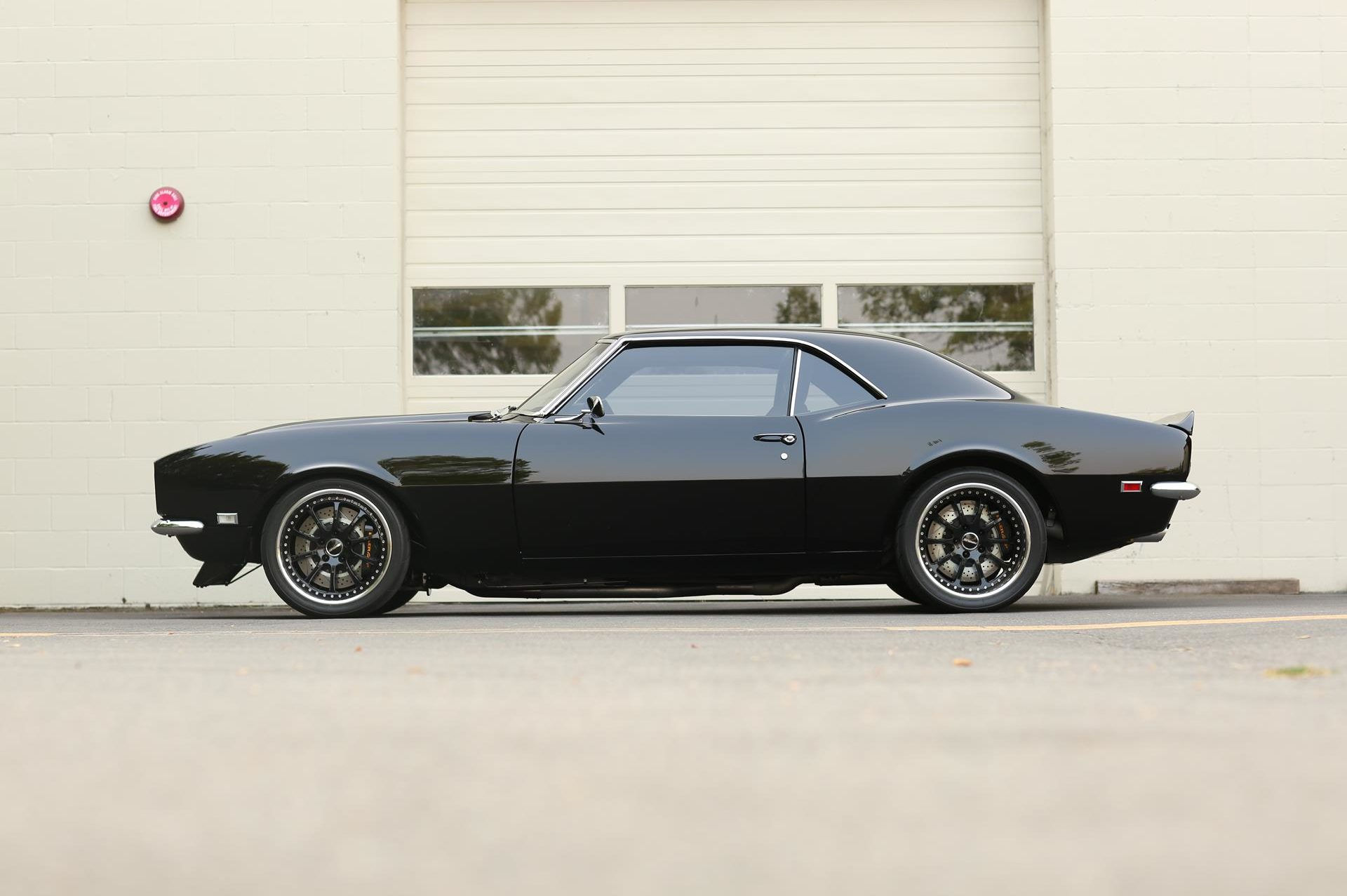 Wallpaper #xkW4qY4B7YBJg1BVh6eP34 1968 Camaro Metalworks Classics Auto Restoration Speed Shop