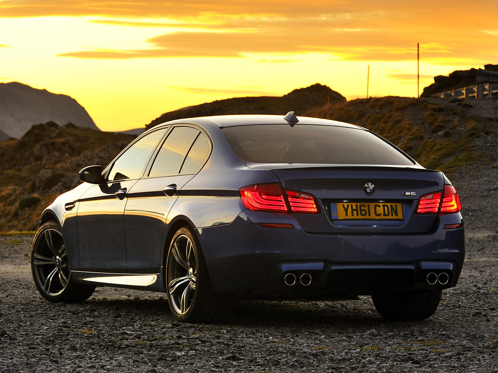 Wallpaper #82fI-JIBSpphPi3-voof77 BMW F10 M5 5 Series Conversion Body Kit Upgrade Styling 2010 2015