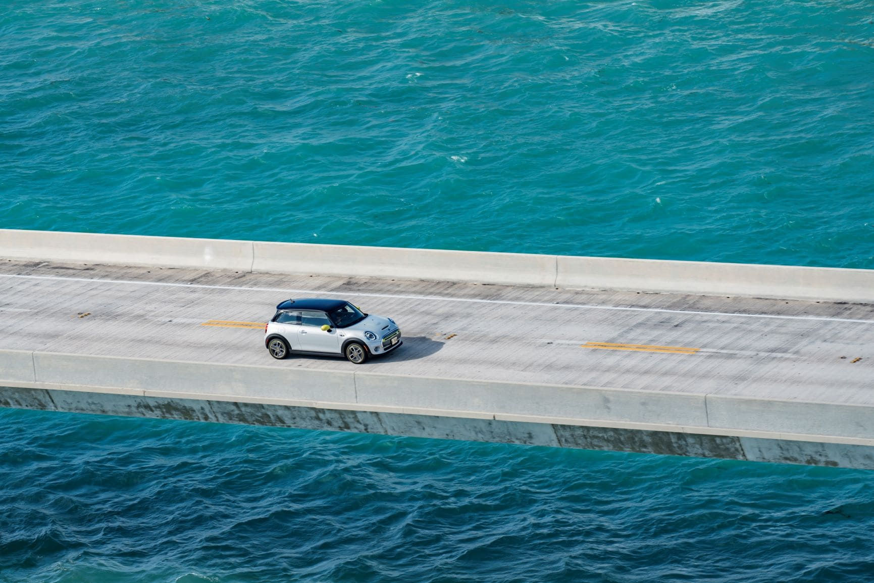 Wallpaper #8QO8ZJMBpyOg8YnEr9cZ192 Im Mini Electric Von Miami Nach Key West Reisen Exclusiv