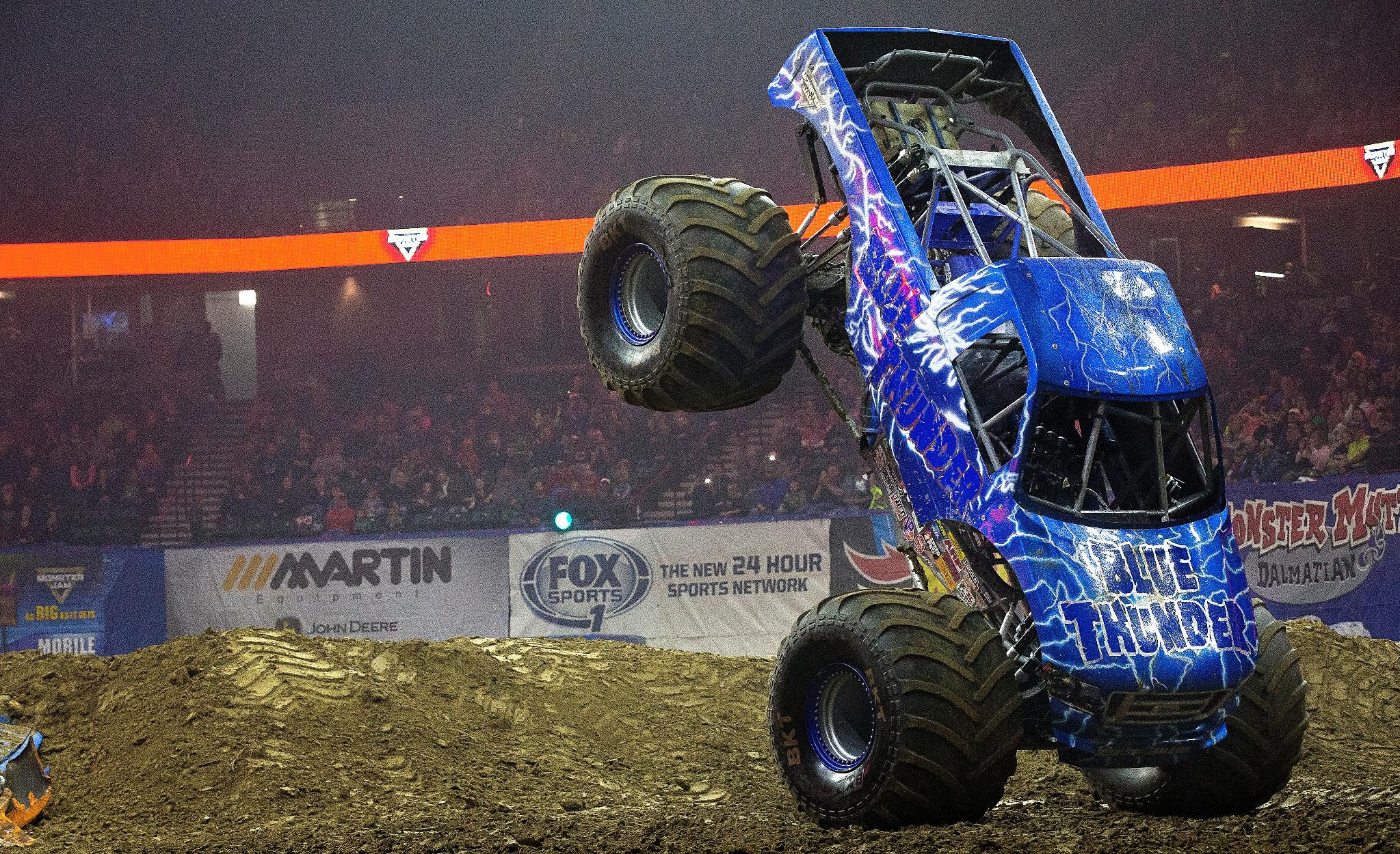 Wallpaper #TmchBJMBSpphPi3-e7at2 Monster Jam on Twitter Blue Thunder Driver Tyler Menninga Has Made