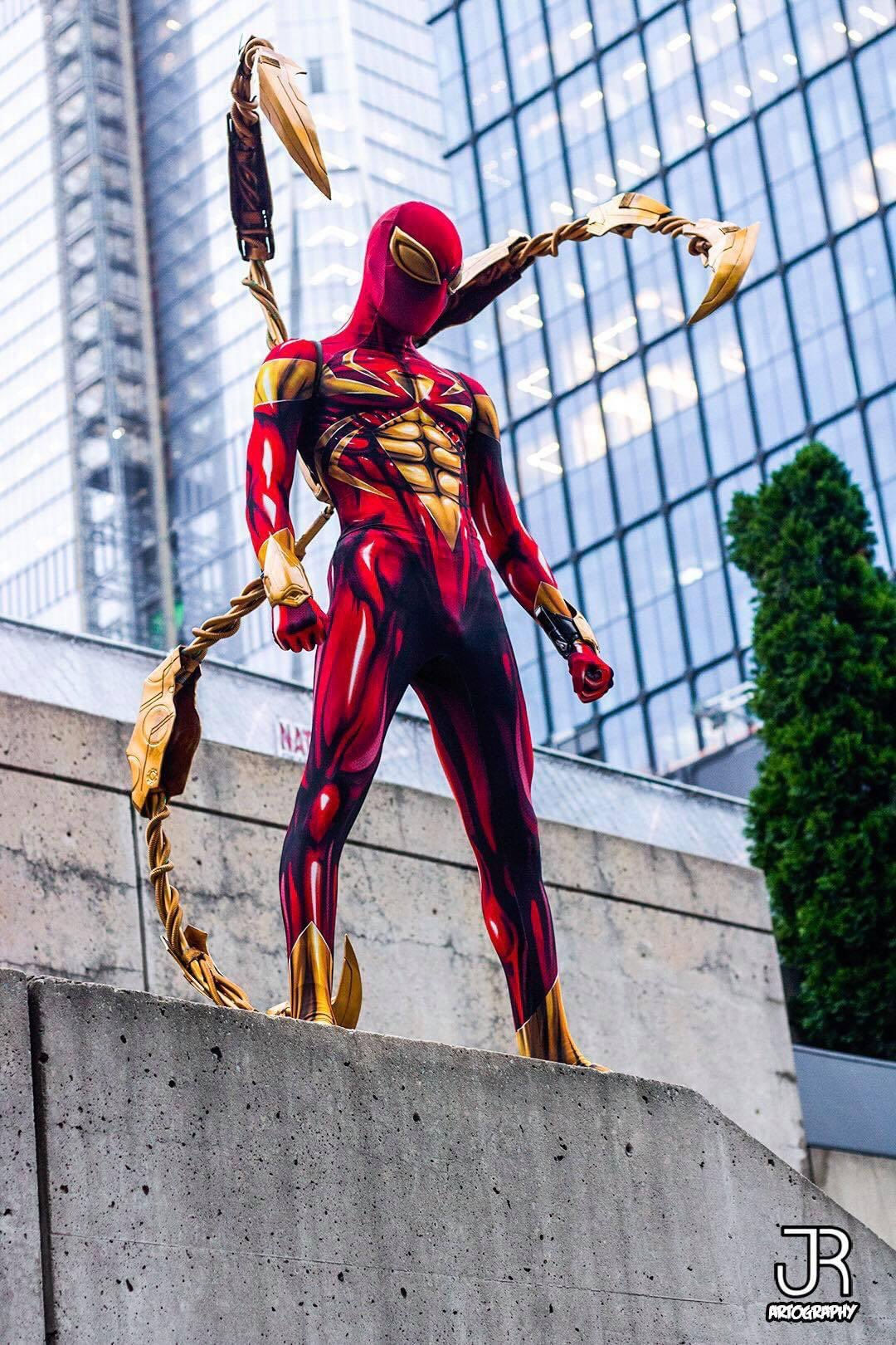 Wallpaper #j6U0MpMB0vj5YdARHNPk88 Iron Spider Cosplay