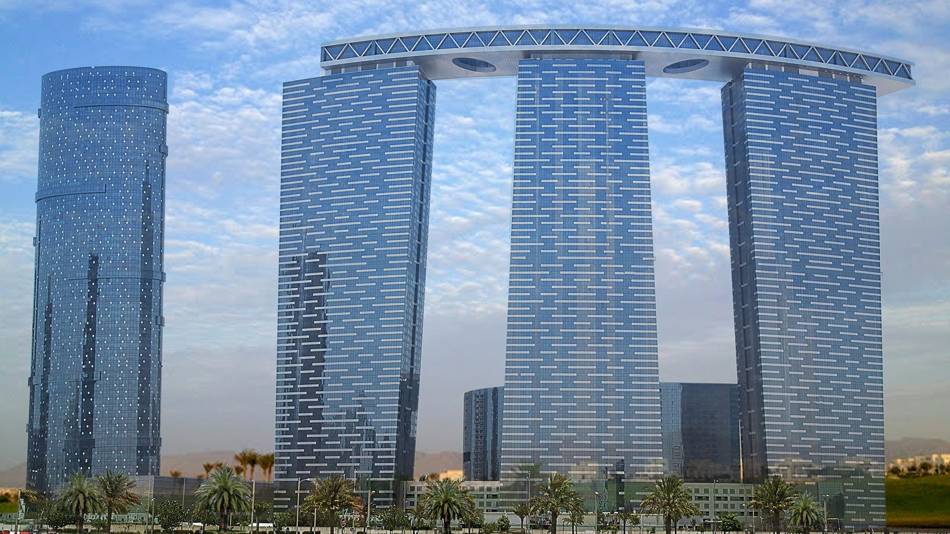 Wallpaper #x2cF8ZIBSpphPi3-oGll193 Sky Tower Sun Tower Gate Towers Arc Tower and Boutik Mall