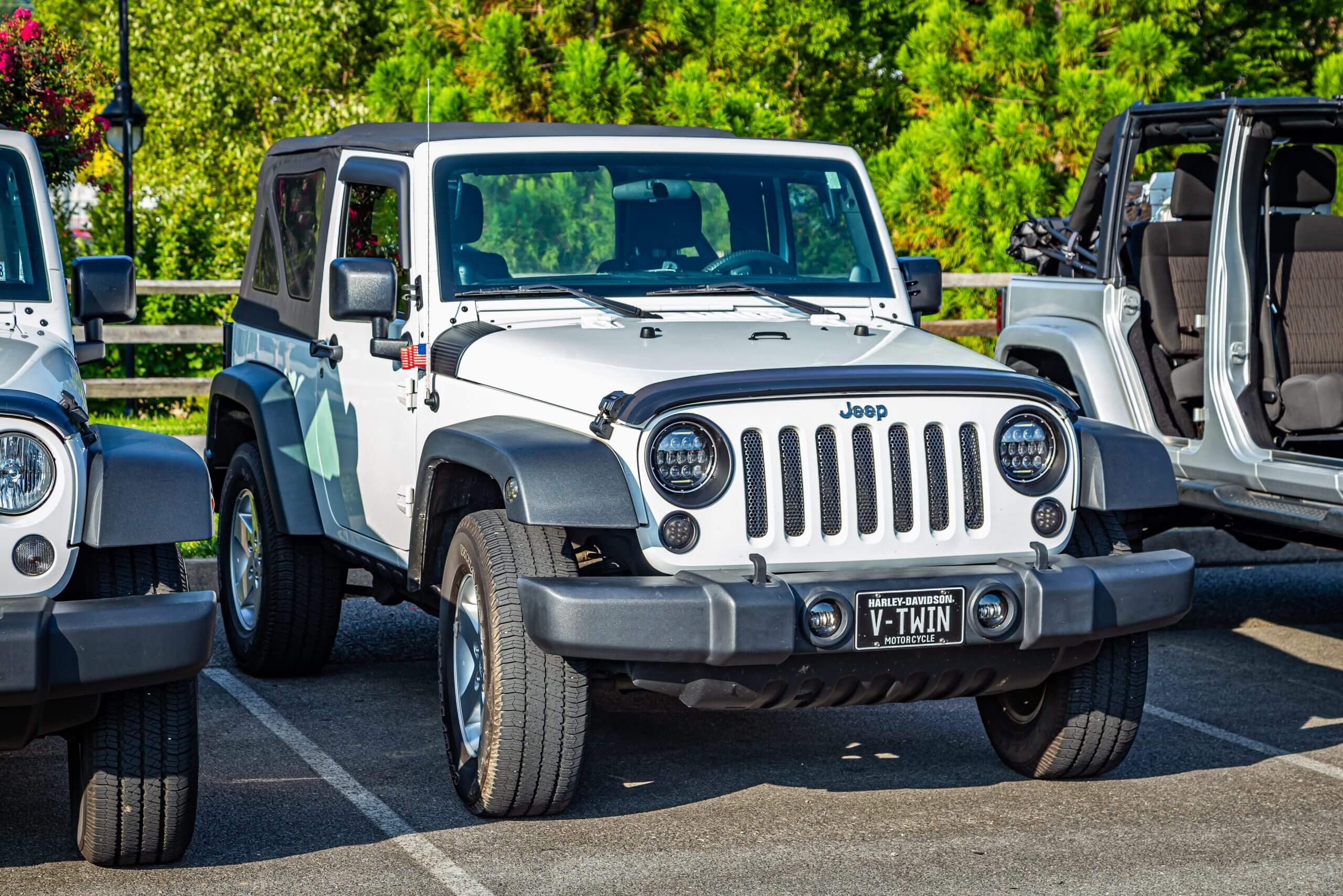 Wallpaper #xf84aJMB3lSXT3zU8-Pa268 Total 101 Imagen 2000 Jeep Wrangler Soft Top Hardware Thptnganamst