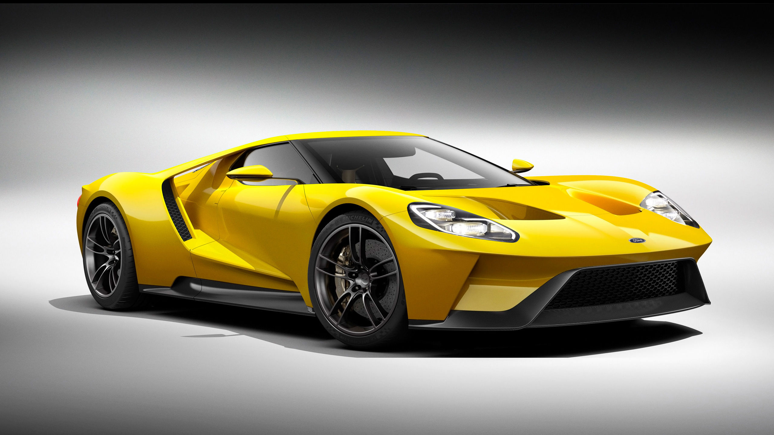 Wallpaper #z0VQl44B7YBJg1BV1qDS23 The New Ford GT Supercar is a Sleek and Powerful Machine