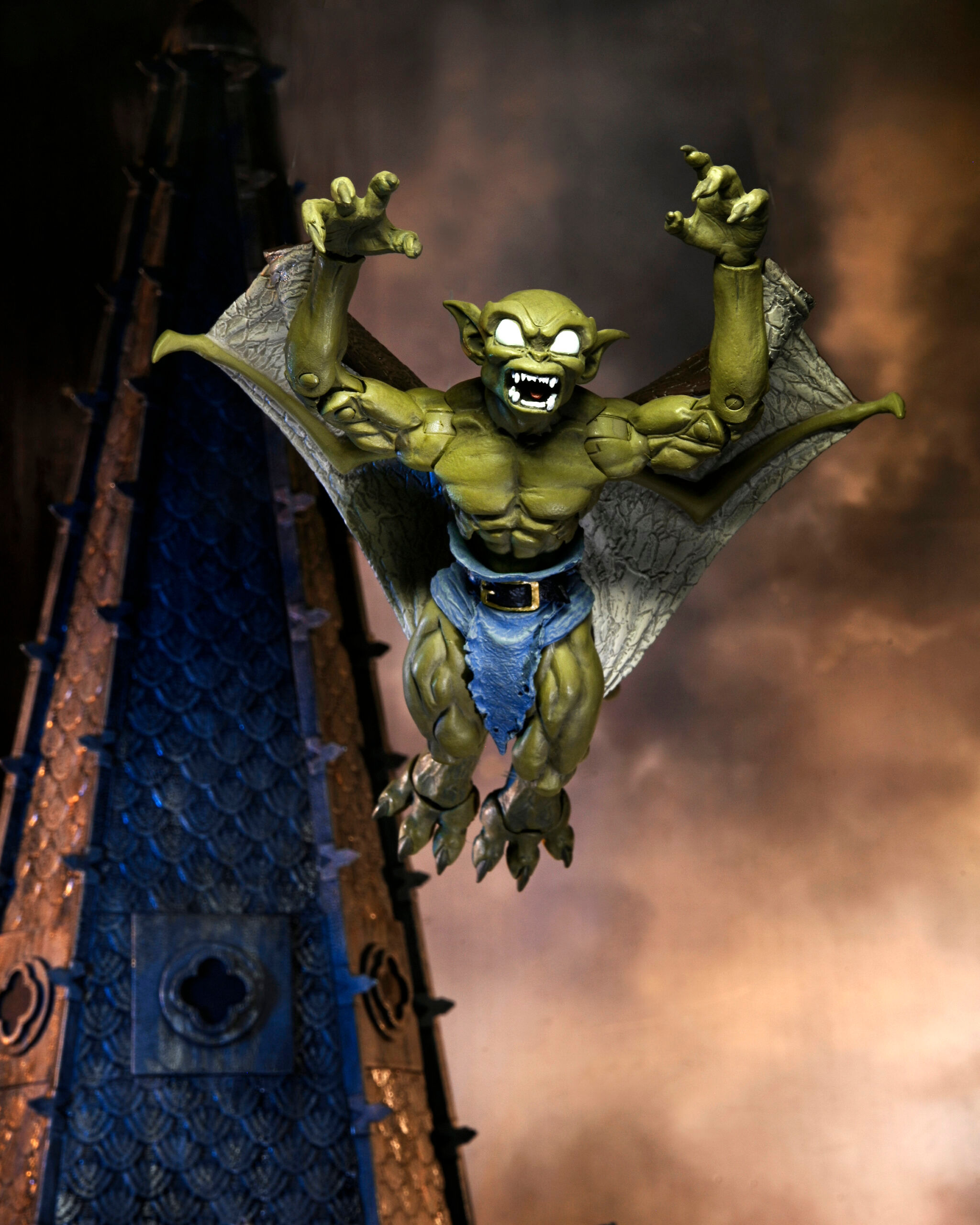 Wallpaper #s2eZ6JIBSpphPi3-Fj1x72 Gargoyles Ultimate Lexington Figure by Neca the Toyark News
