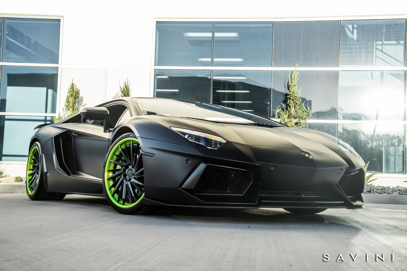 Wallpaper #smiHFJMBSpphPi3-4ASE225 Lamborghini Aventador Savini Wheels