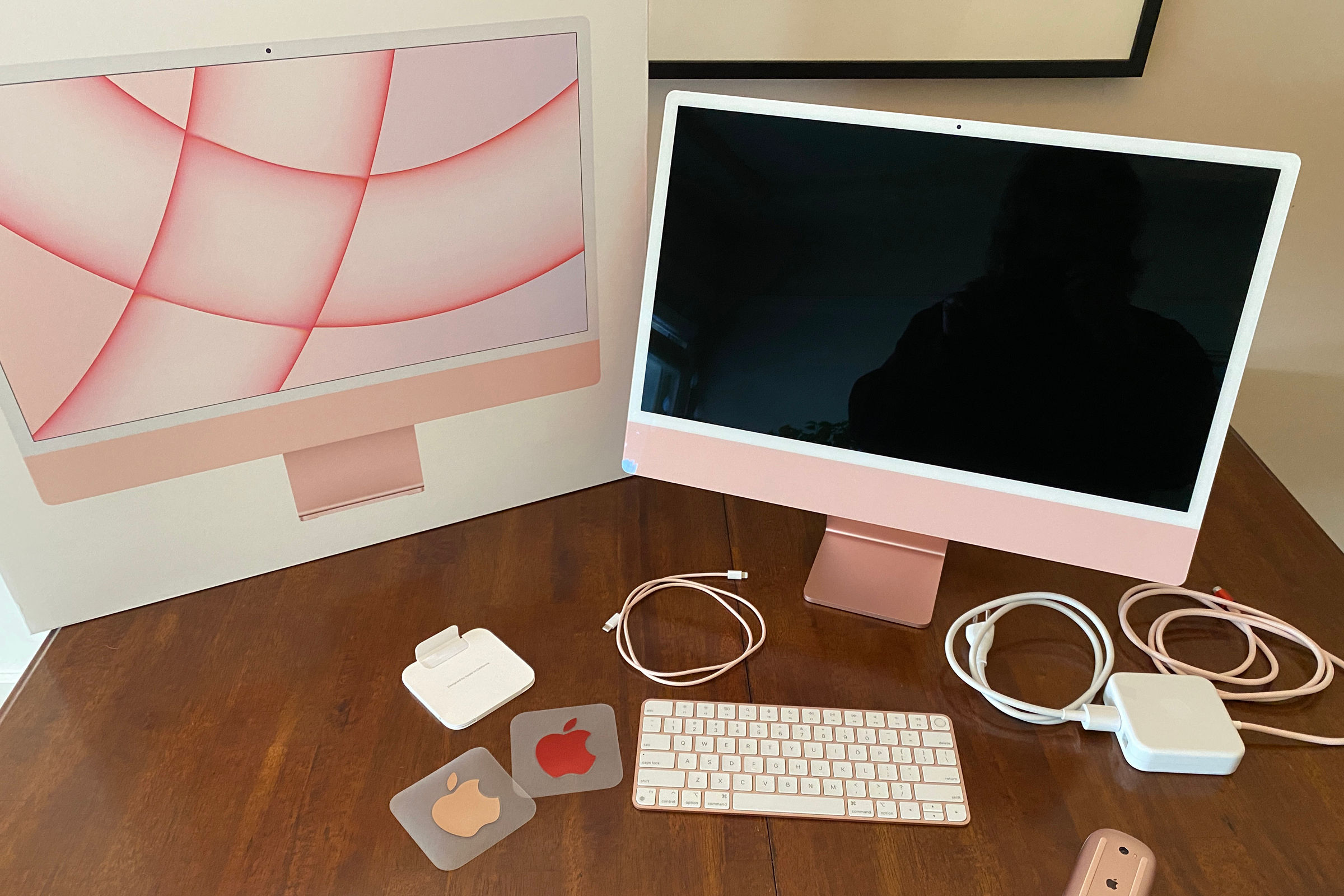 Wallpaper #b0CLL5MBJhL2WPbayb1A209 iMac Teardown Reveals Secrets Surprises and a Ton of Space