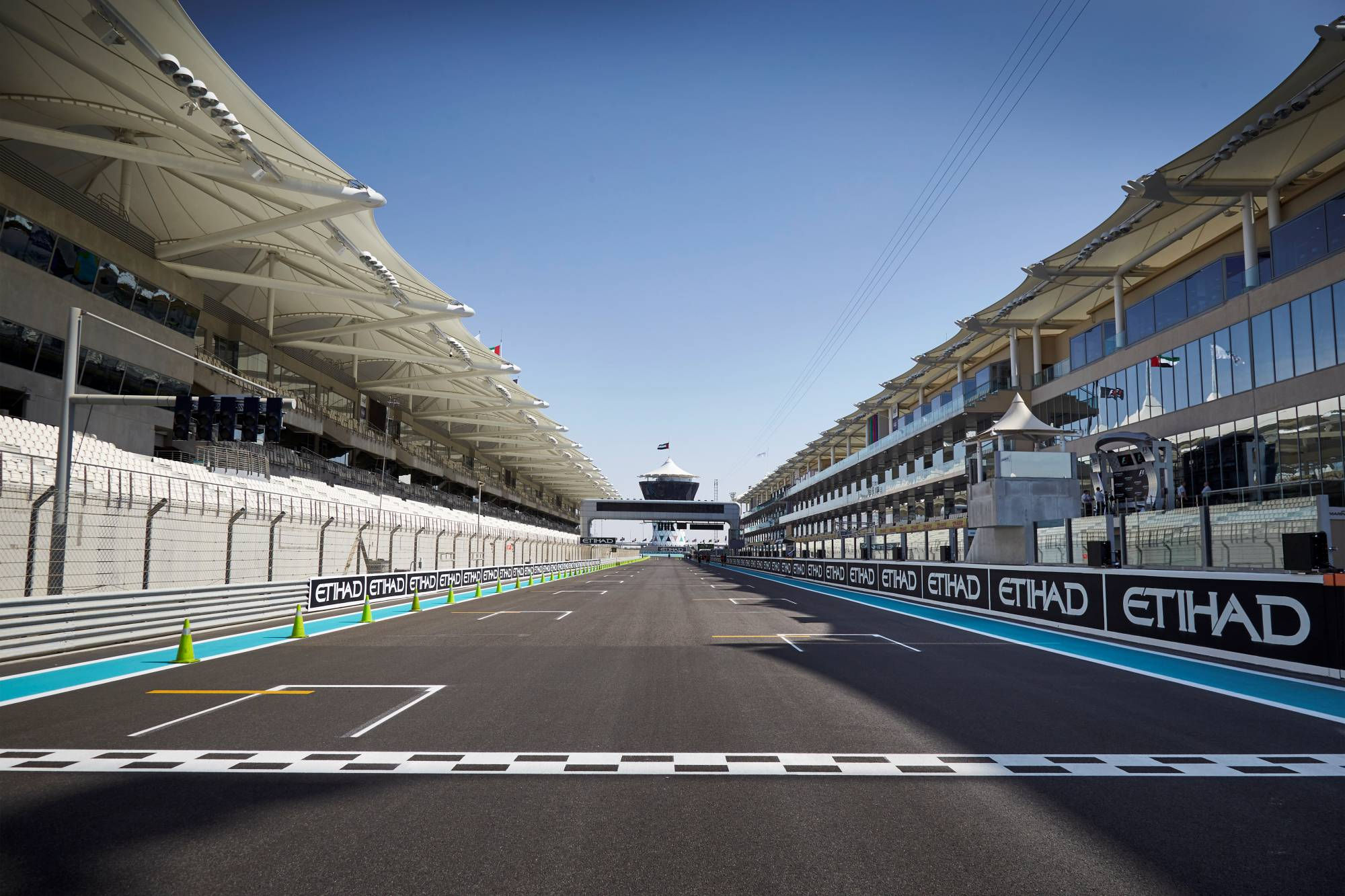 Wallpaper #6bl-3ZIBJvJKYCmErABD54 Abu Dhabi Grand Prix Track Guide