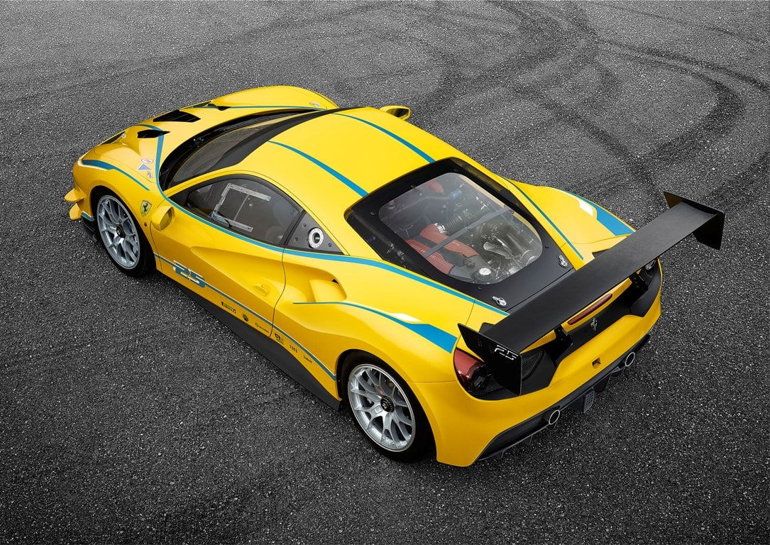 Wallpaper #vyyiSZMB0E1QgA7w7fOj129 Ferrari 488 Challenge Presentation a Daytona Automotiv Press