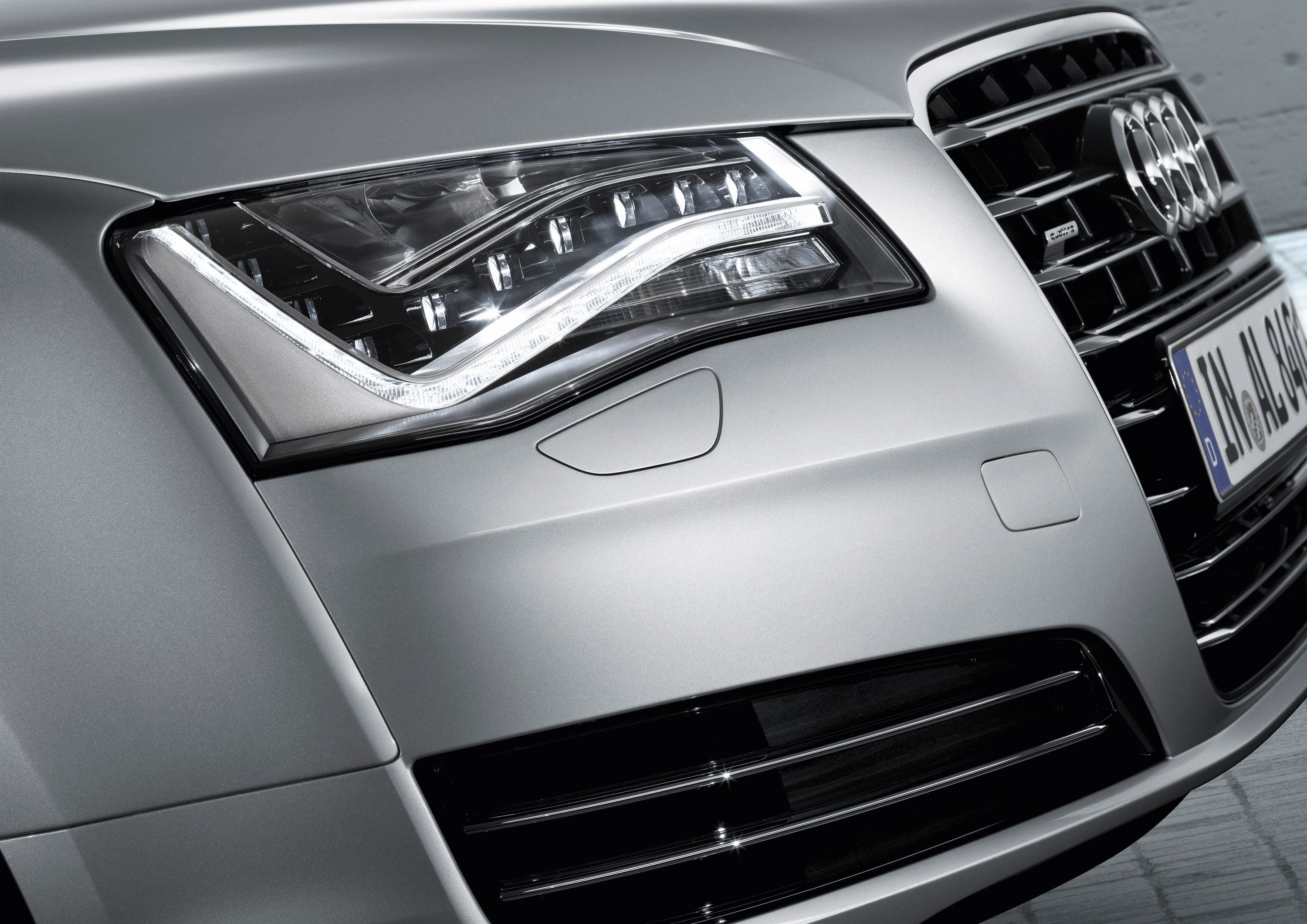 Wallpaper #2Wcs-JIBSpphPi3-e4hq273 2011 Audi A8 L New Era of Styling and Comfort