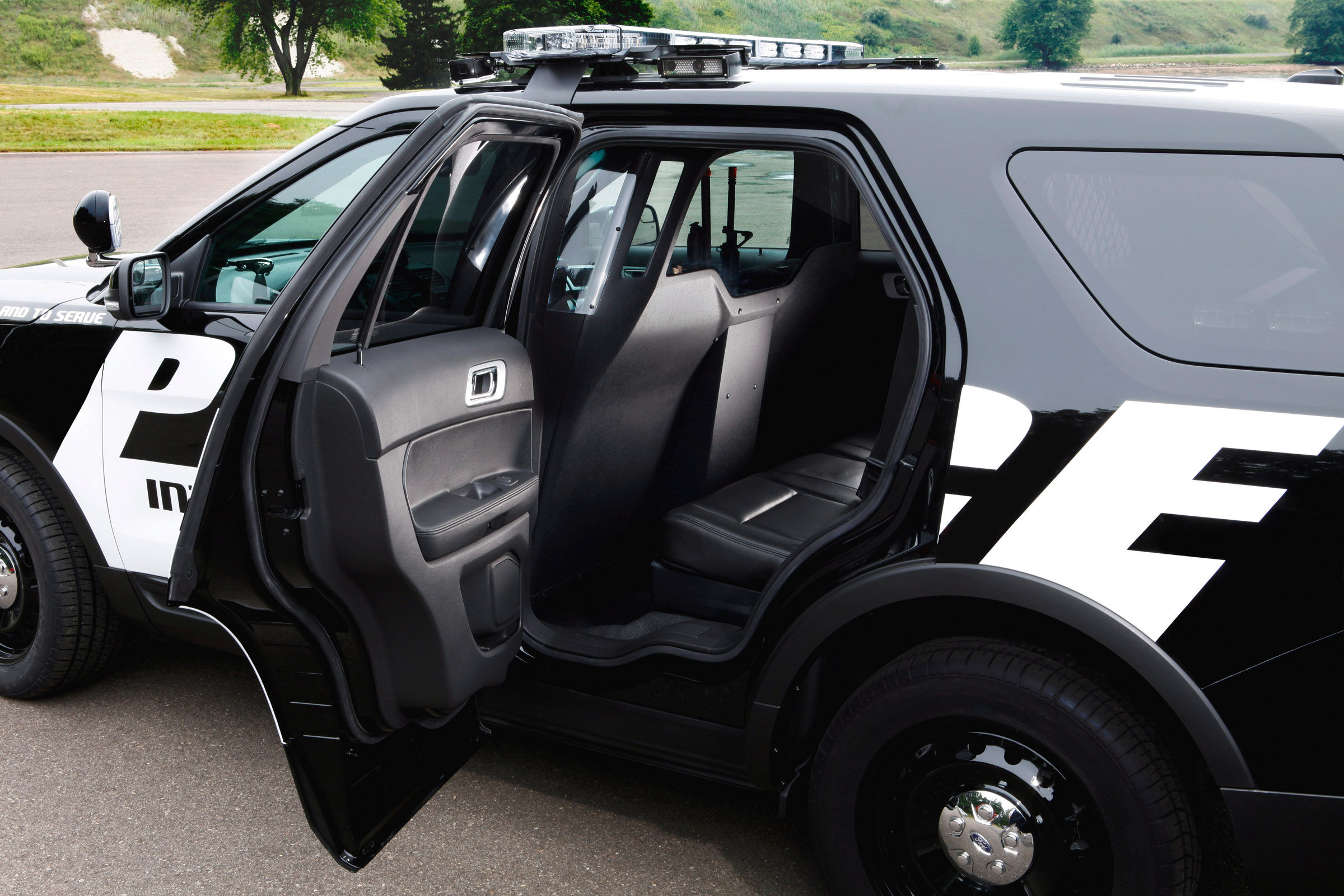 Wallpaper #_Ge9BZMBSpphPi3-XL2Z112 Ford Police Interceptor Utility Vehicle 2011 High Resolution