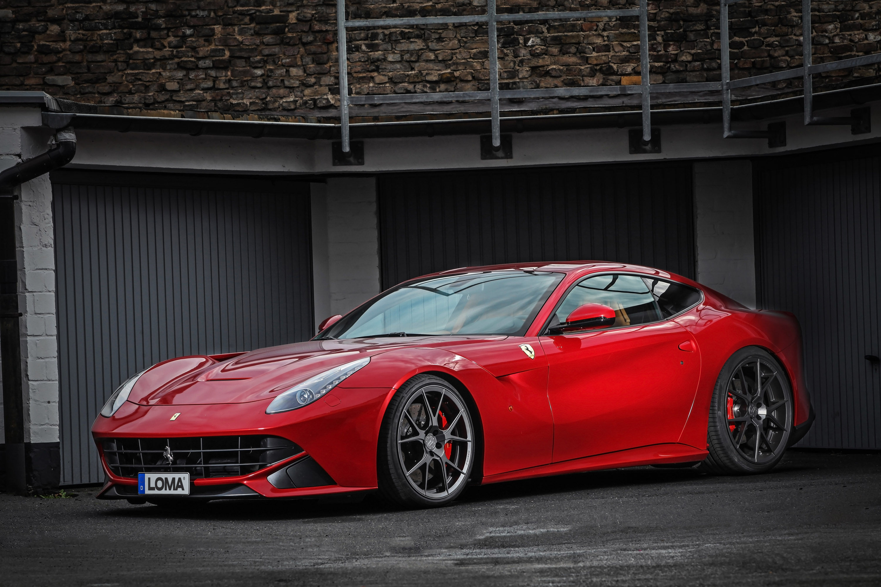 Wallpaper #e0D-MJMBJhL2WPbam8RI274 Loma and Its Ferrari F12 Berlinetta Beauty Comes in Simple Modifications