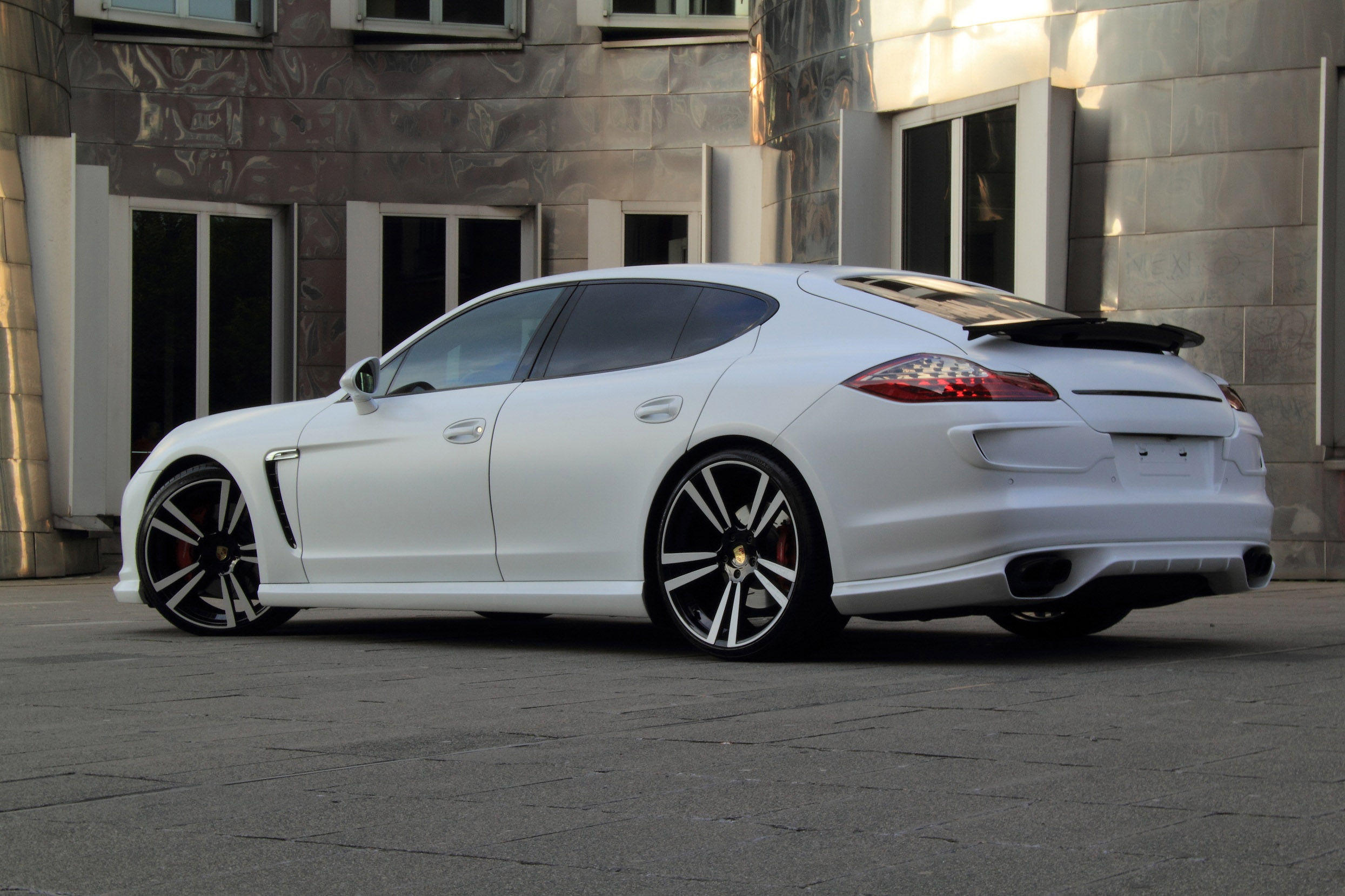 Wallpaper #SWea-JIBSpphPi3-LIr4311 Porsche Panamera Gts White Storm Edition by Anderson Germany