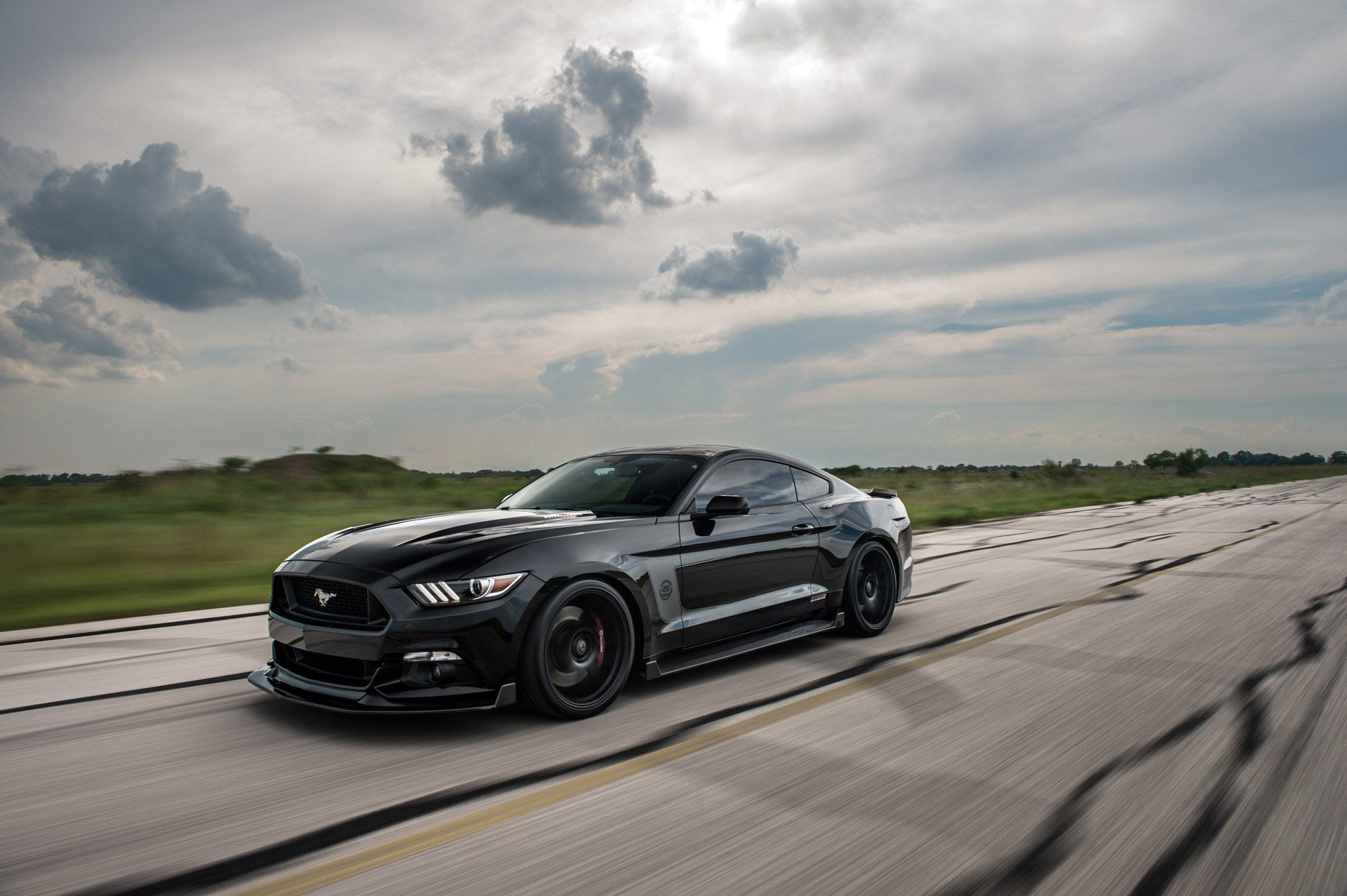 Wallpaper #x2cQ_5IBSpphPi3-sqEl201 Hennessey Releases Ford Mustang Hpe800 25th Anniversary Edition