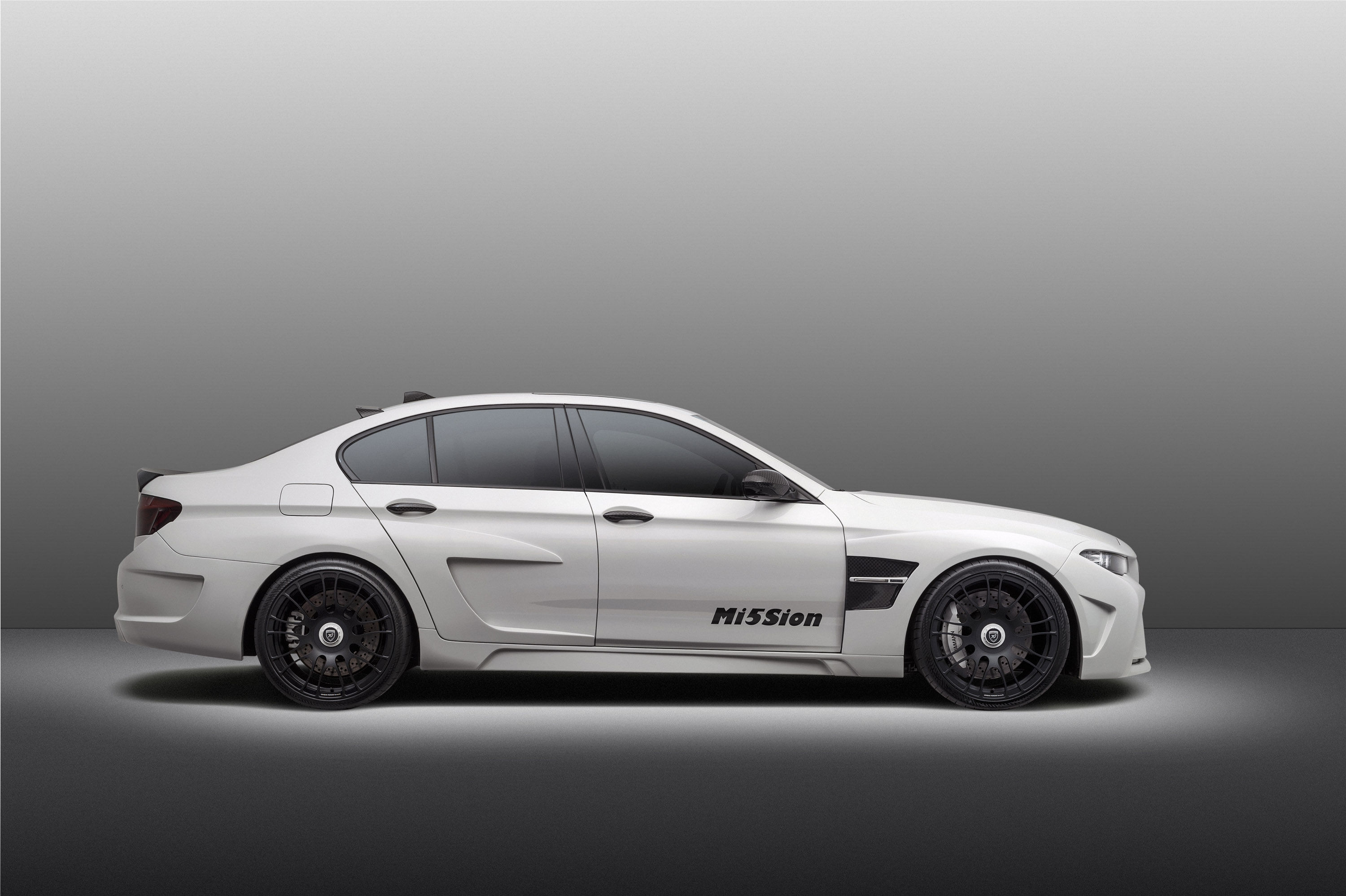 Wallpaper #v3fdJpMB-pgBXx60JaPB68 Alpine White Hamann Mi5sion Based on BMW F10 M5