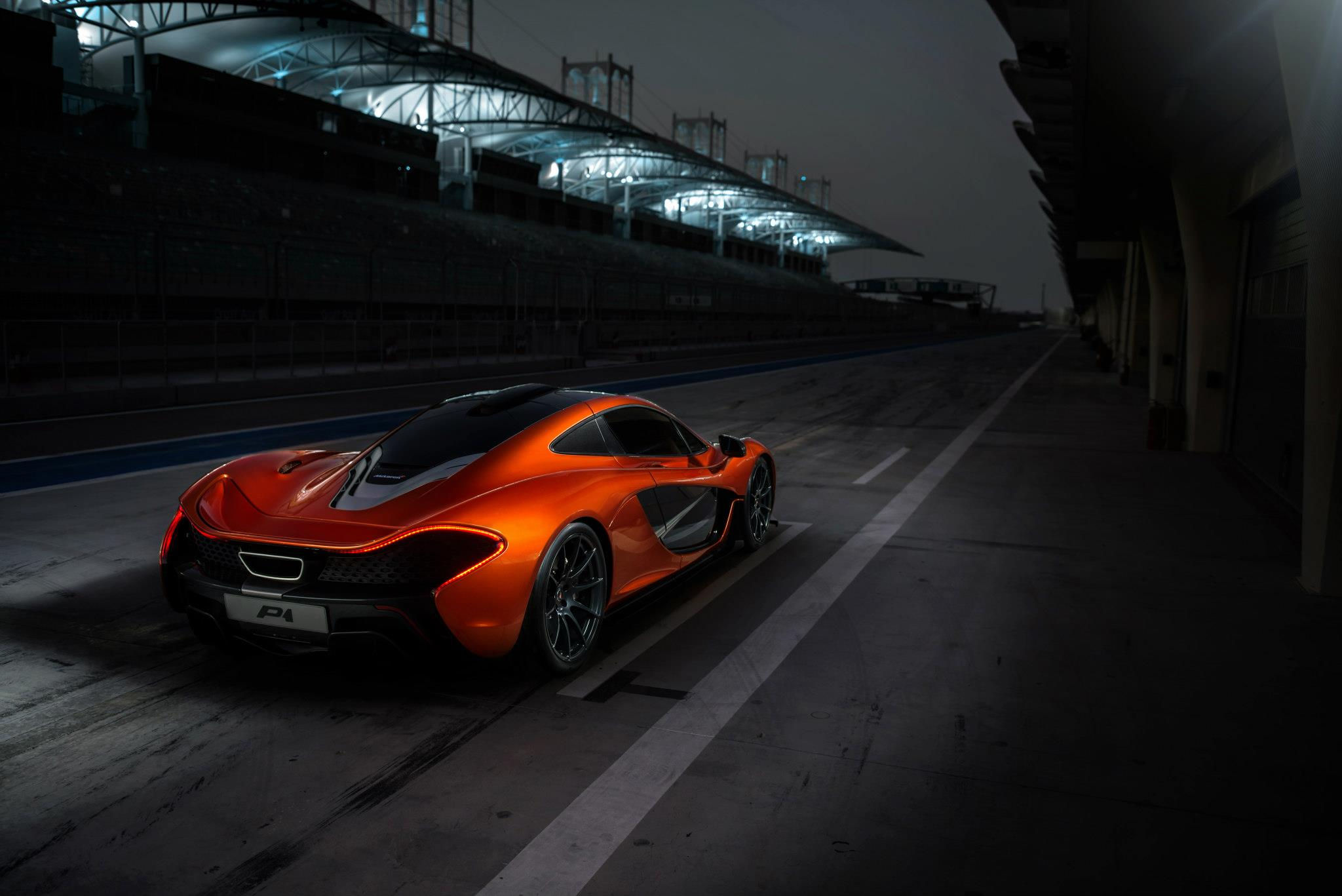 Wallpaper #dmiXHpMBSpphPi3-3yks357 Exclusive Mclaren P1 with New Images Form Bahrain