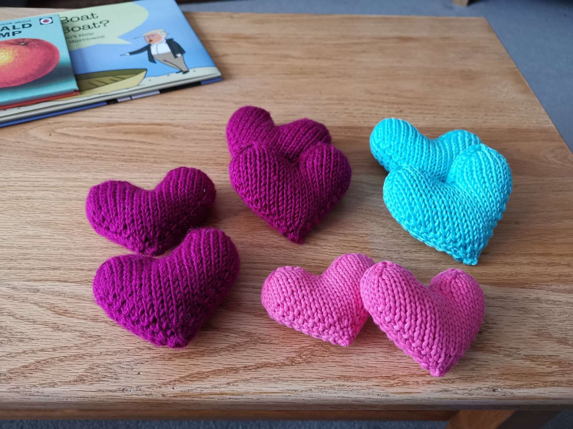Wallpaper #HGdy7ZIBSpphPi3-_1jy296 Another Nearly No Sew Knitted Heart Pattern Scrappystickyinkymess