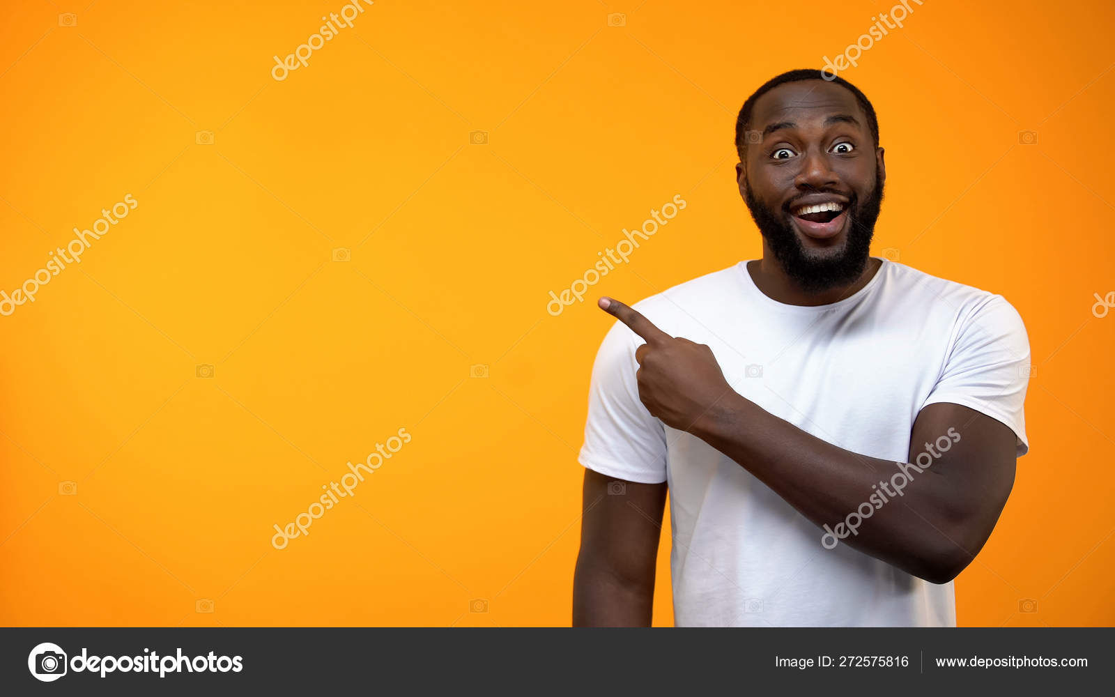 Wallpaper #IWf6_JIBSpphPi3-lZoB139 Excited Black Man Pointing Finger Background Template Text Attention