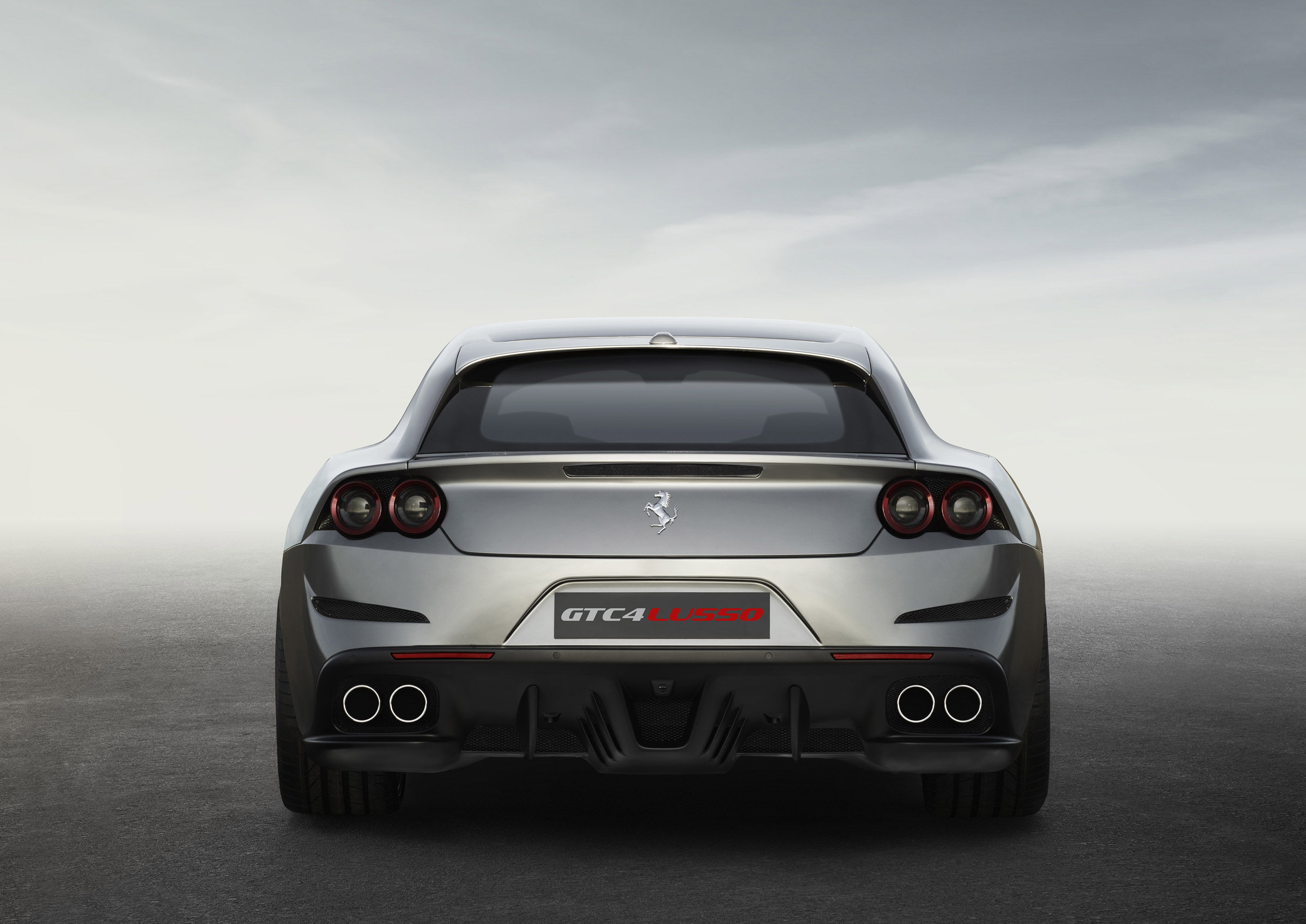 Wallpaper #oGigJJMBSpphPi3-xzlx267 Ferrari Unveils Its First Ever V8 Four Seat Model