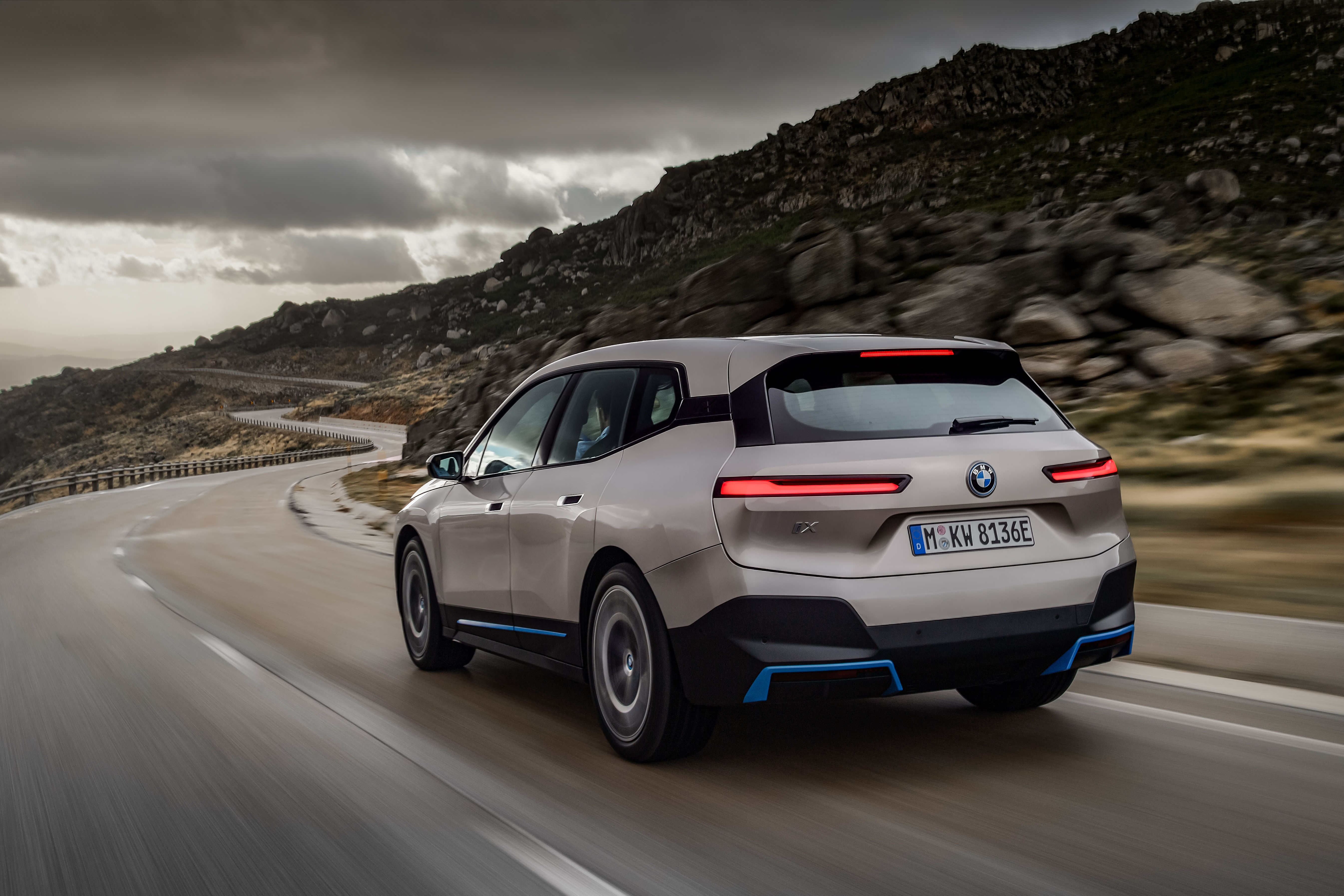 Wallpaper #EHSKyI4B_8f4nGFaNnPf12 BMW Announces the Ix Its Next Gen Electric Flagship Techcrunch