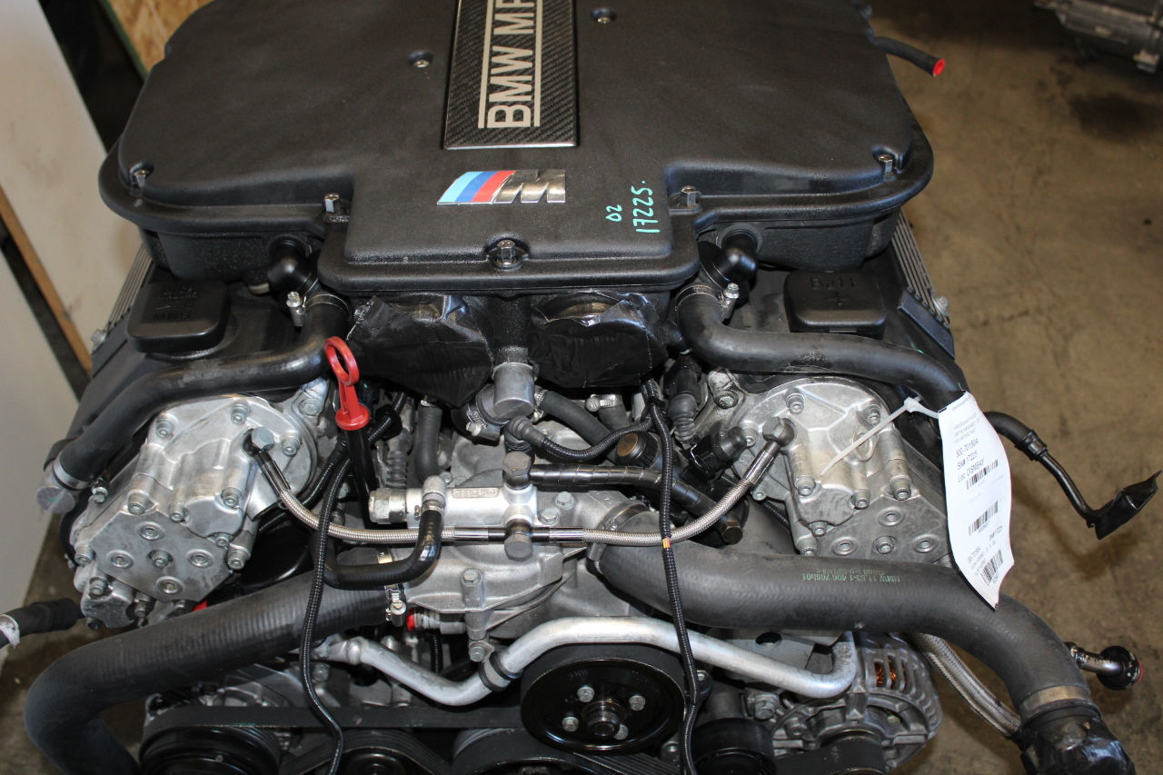 Wallpaper #oWcy95IBSpphPi3-oIWX33 BMW E39 M5 Engine