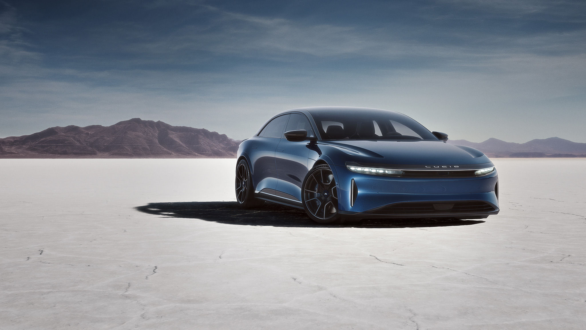 Wallpaper #JmcxBpMBSpphPi3-_8BK244 Lucid Air Sapphire Leistungsstarkes Elektroauto Bricht Alle Rekorde