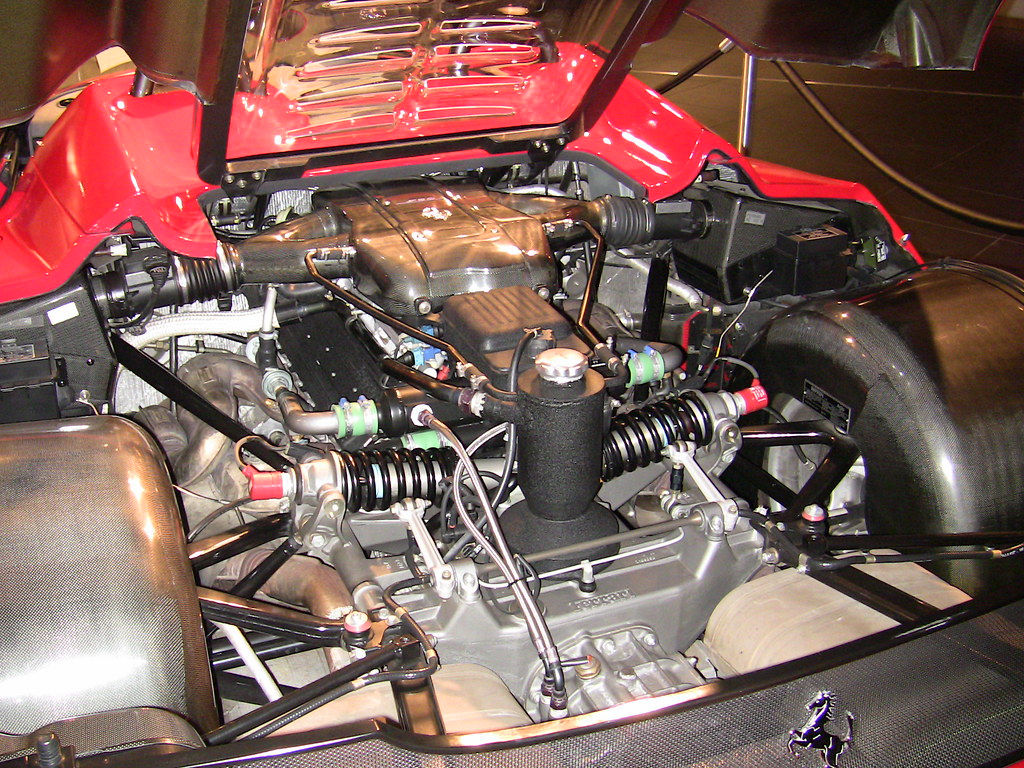 Wallpaper #Y2gHG5MBSpphPi3-9R5h5 Ferrari F50 Engine a Photo on Flickriver