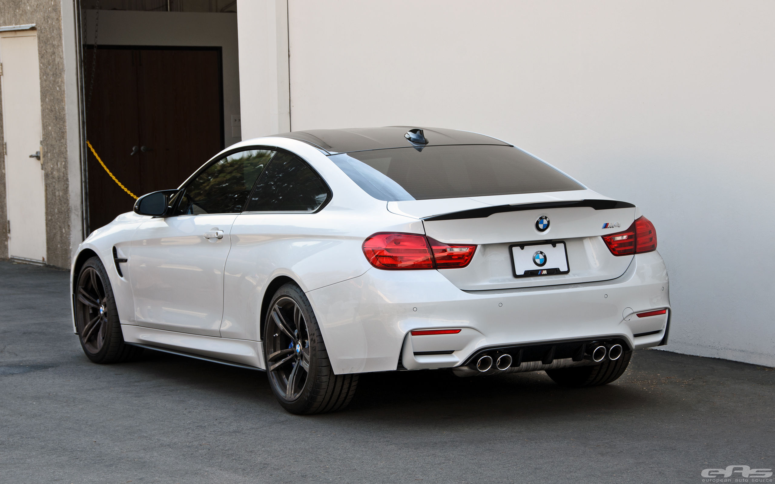 Wallpaper #DGf_65IBSpphPi3-6FD021 Mineral White M4 Gets the M Performance Aero Package BMW Performance