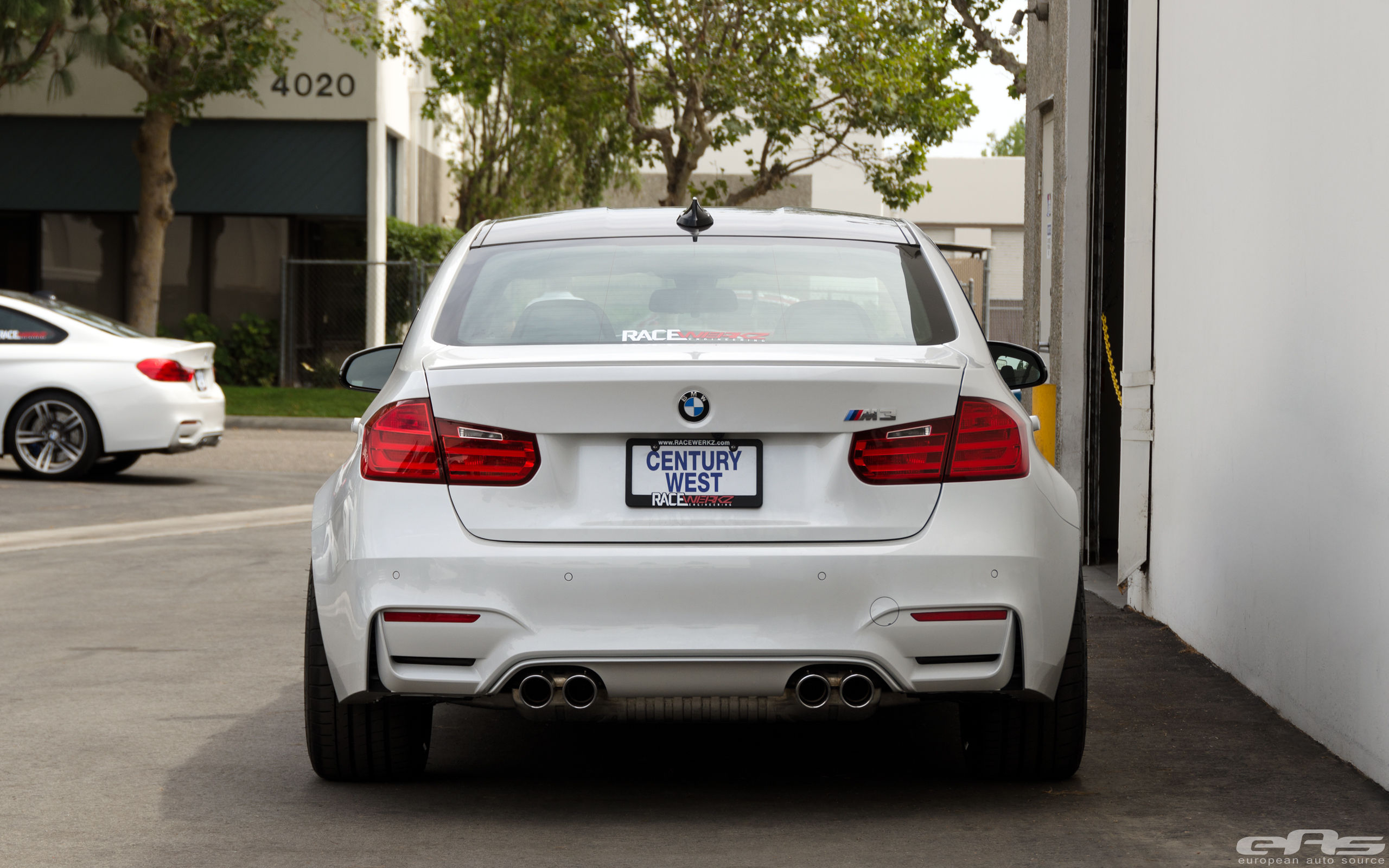 Wallpaper #a2597 01 BMW Ix Xdrive40 Sport Alpine White Paul Tans Automotive News