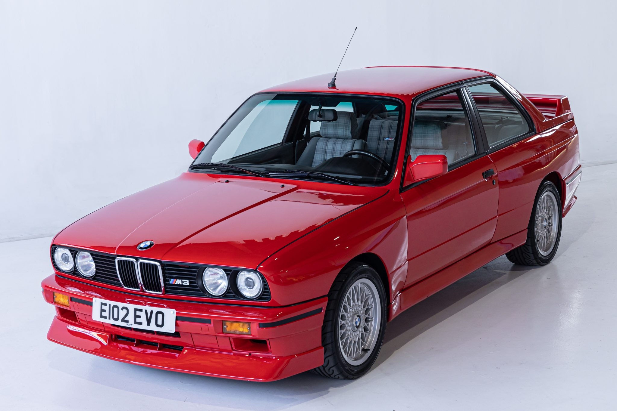 Wallpaper #g_-fa5MB3lSXT3zUcuhX78 No Reserve 1988 BMW M3 Evolution Ii for Sale on Bat Auctions Sold