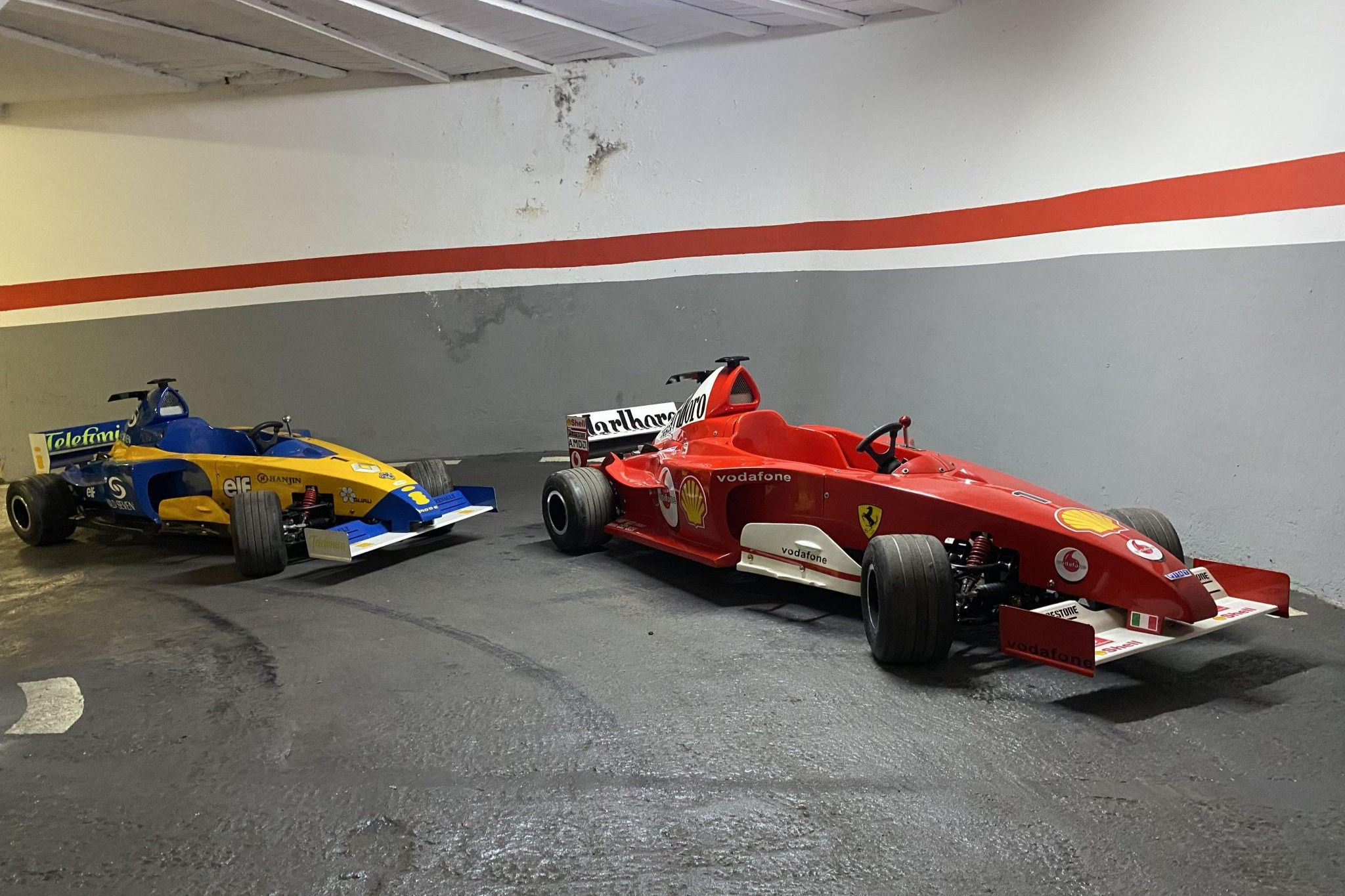 Wallpaper #pRnWKY8BtGB6xQ781ok555 No Reserve Pair of Formula 1 Style Go Karts for Sale on Bat Auctions