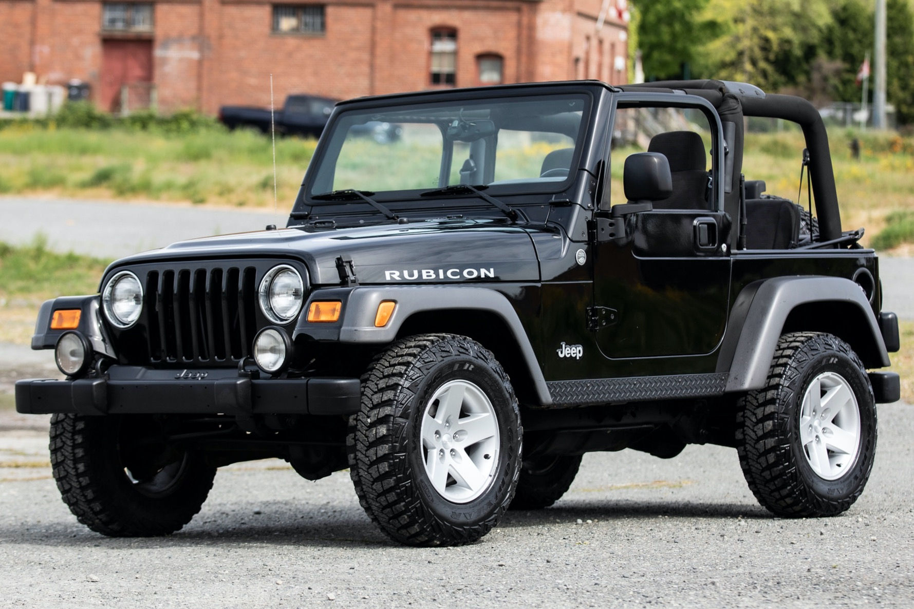 Wallpaper #ahncO48BtGB6xQ78mbLb21 No Reserve 2005 Jeep Wrangler Rubicon 6 Speed for Sale on Bat Auctions