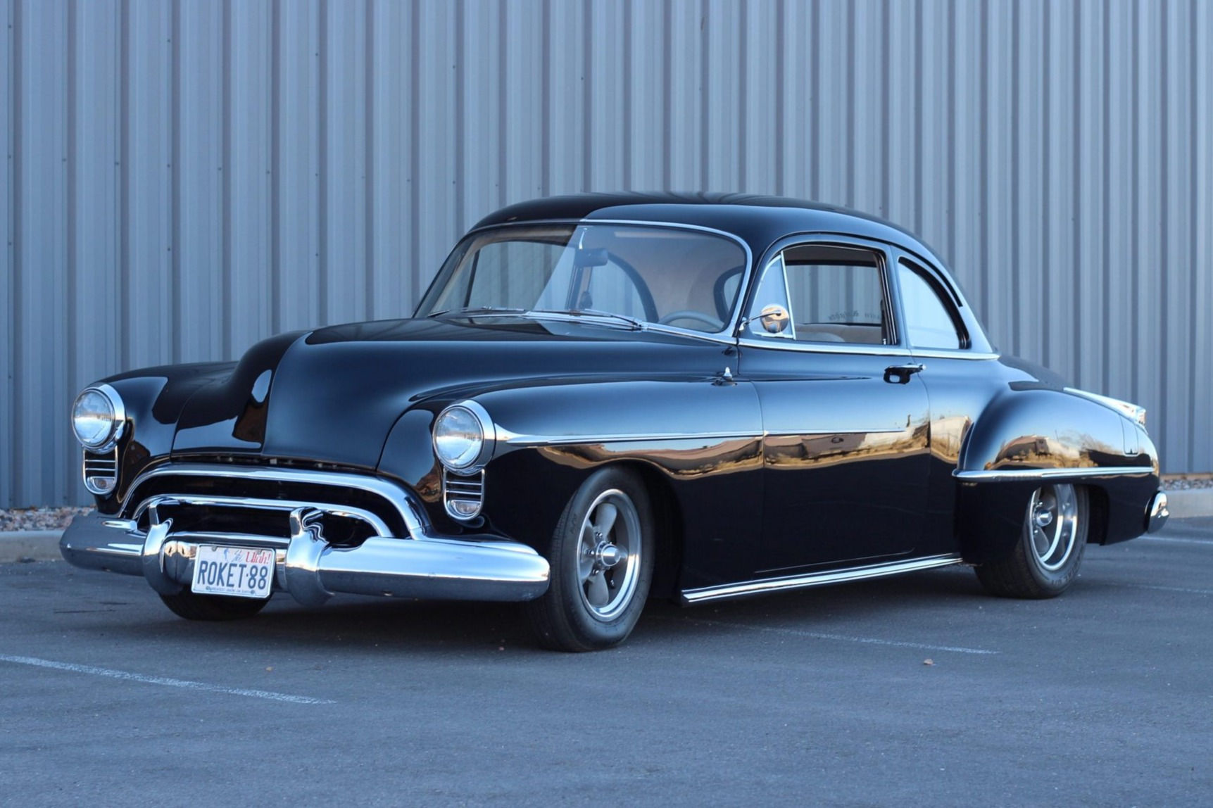 Wallpaper #fBmQN48BtGB6xQ78oKbU57 Modified 1950 Oldsmobile Rocket 88 Club Coupe for Sale on Bat Auctions