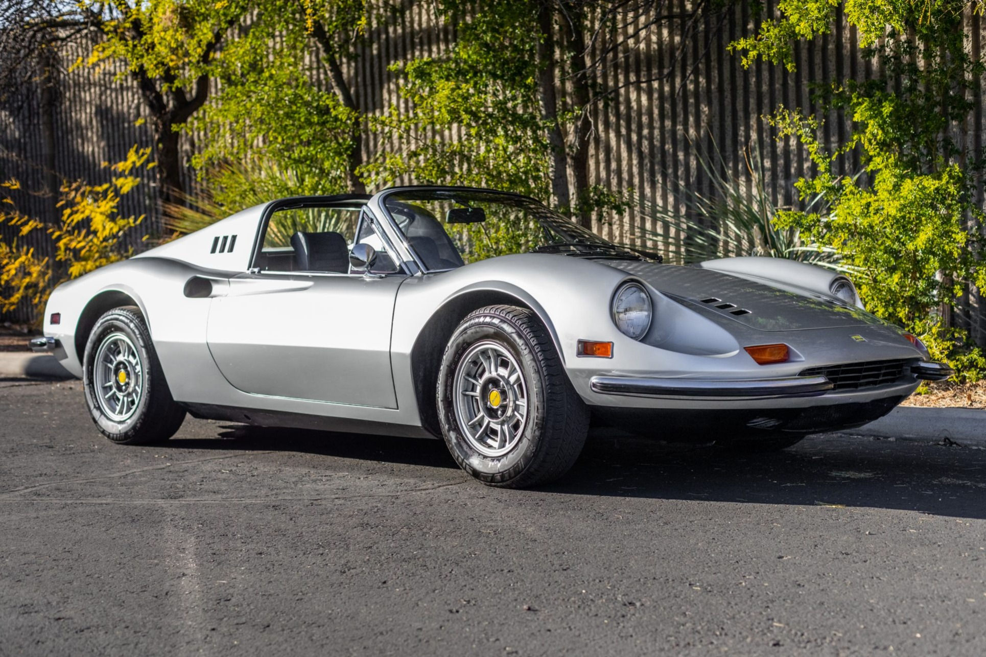 Wallpaper #a-pqVZMBlwTYPL18jQ2r331 1972 Ferrari Dino 246 Gts for Sale on Bat Auctions Sold for 374000