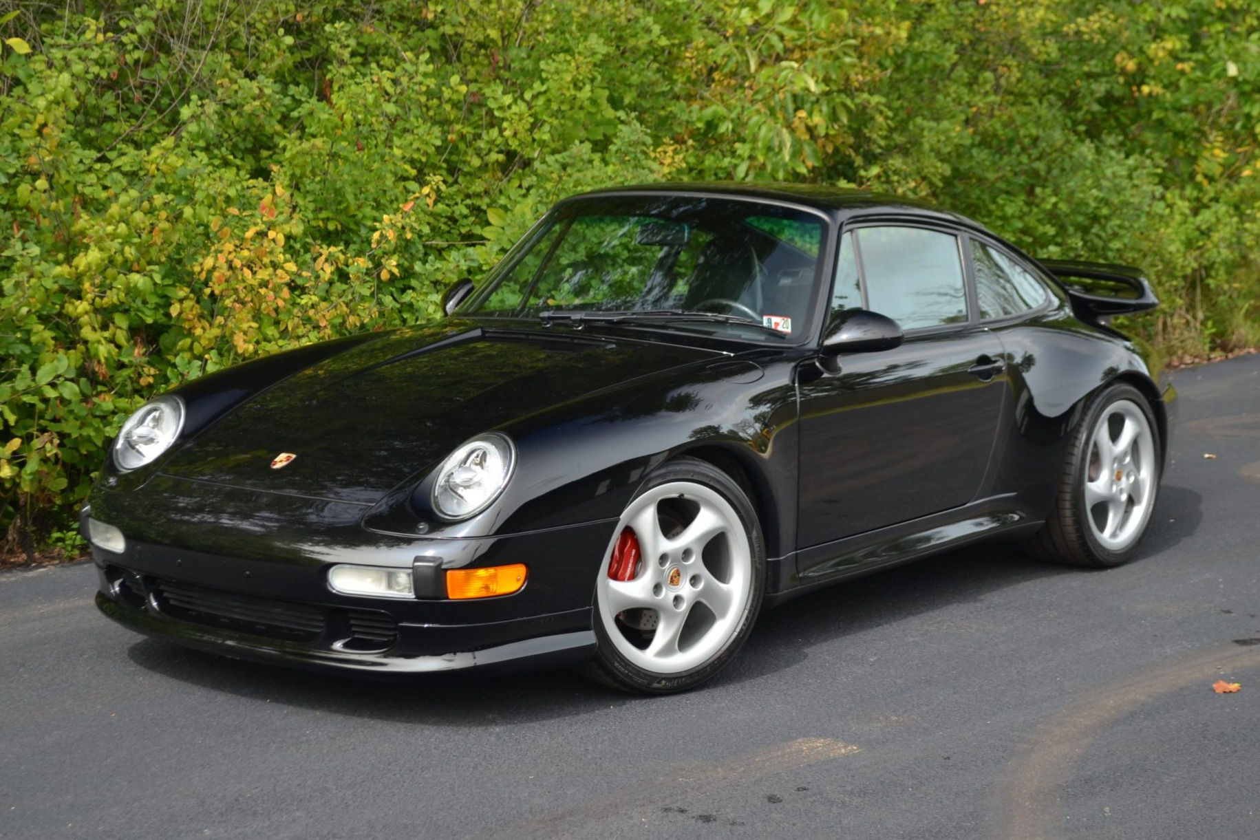 Wallpaper #k2cQDZMBSpphPi3-K-Kq298 1998 Porsche 911 Carrera S 6 Speed for Sale on Bat Auctions Sold for