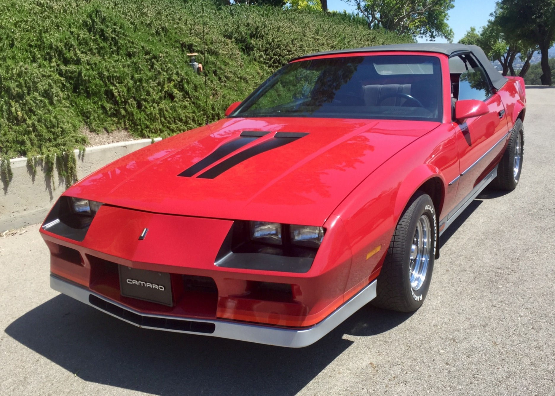 Wallpaper #GmfDBZMBSpphPi3-yr5s252 Camaro Z28 1984